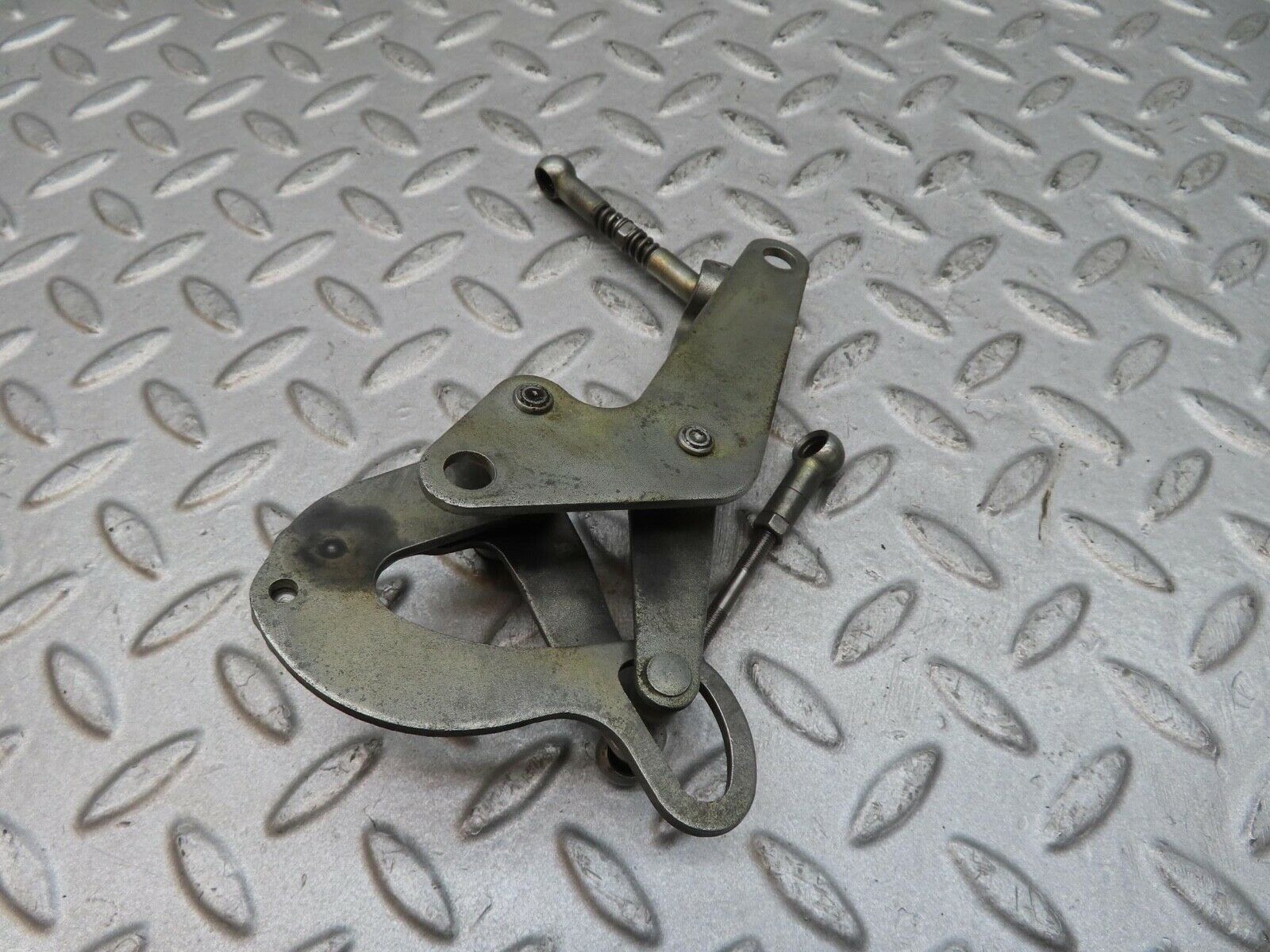 12470 Mercedes-Benz W108 280SE 3.5 Throttle Linkage