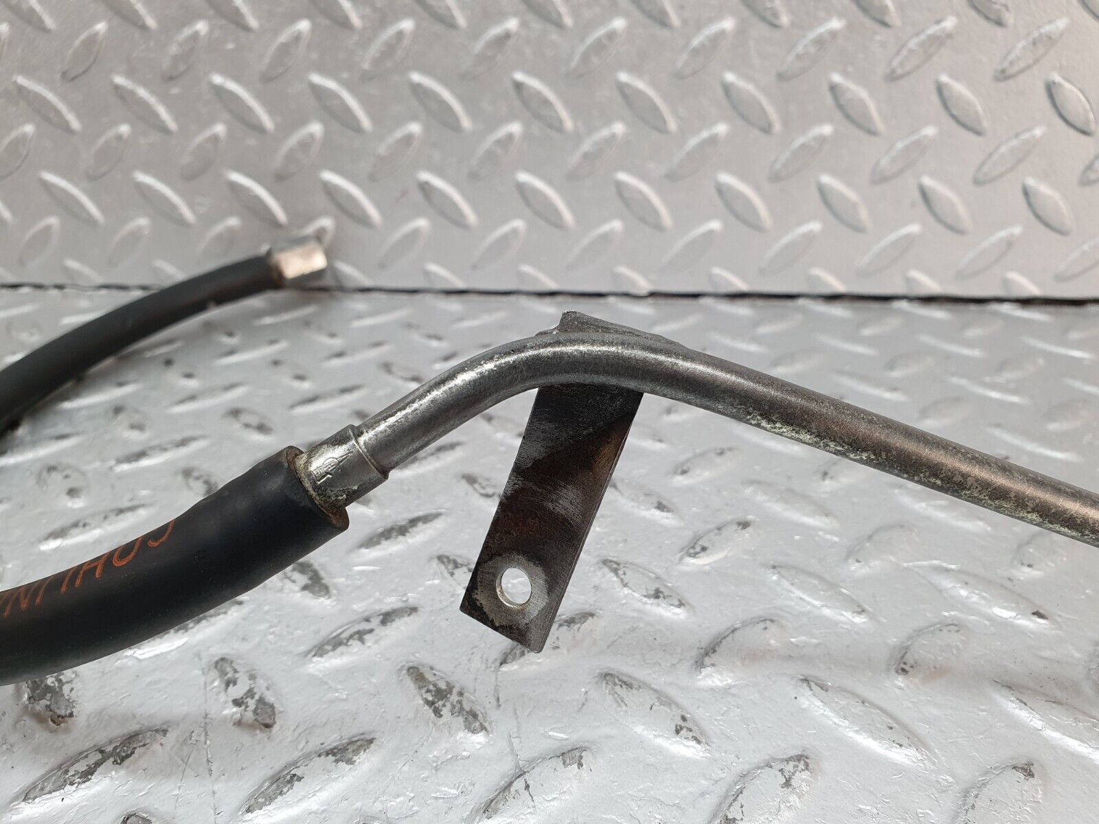 41238 Mercedes-Benz W126 300SE Fuel Pipe Line