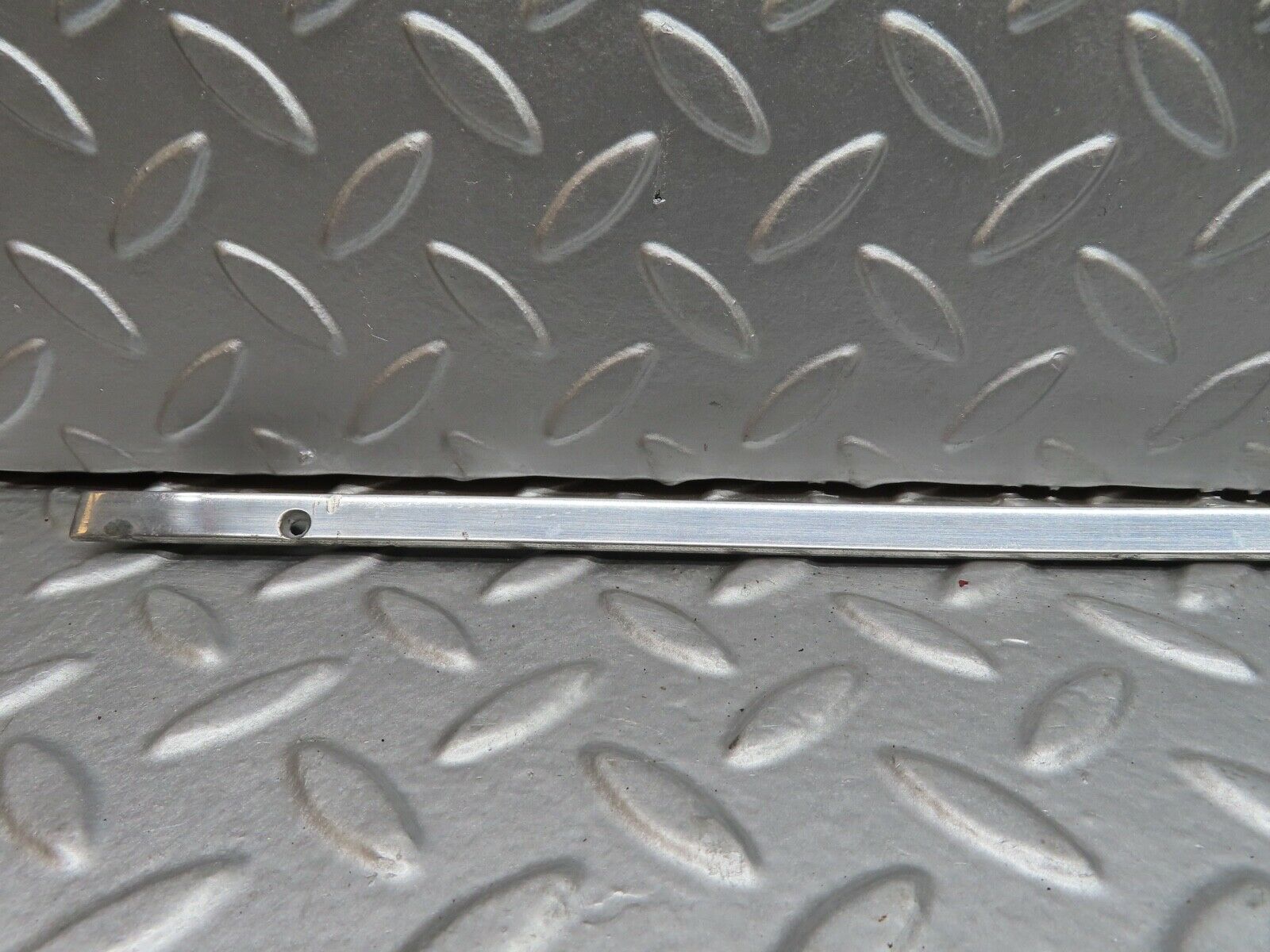 20446 Mercedes-Benz W114 280CE Coupe Sunroof Chrome Trim