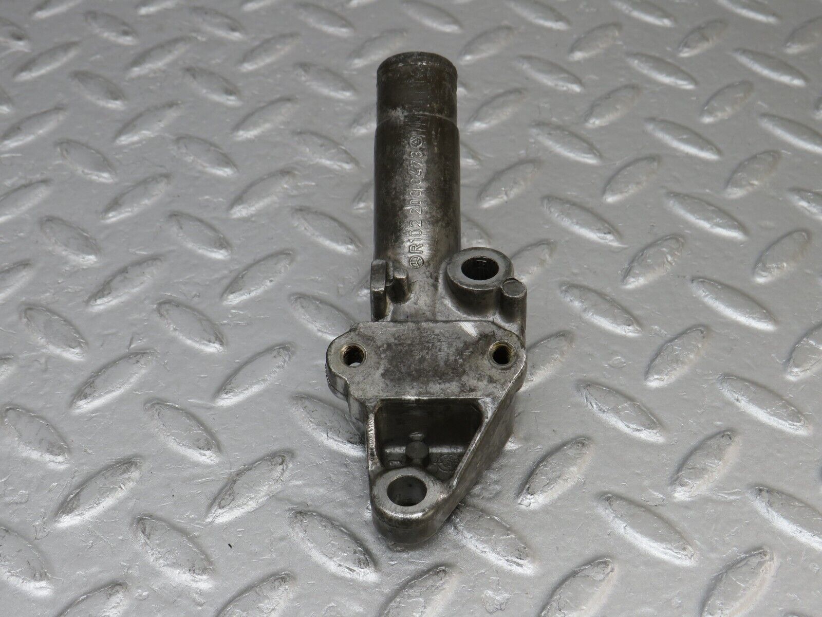 36579 Mercedes-Benz W201 190E 2.0L Coolant Pipe 1022030473