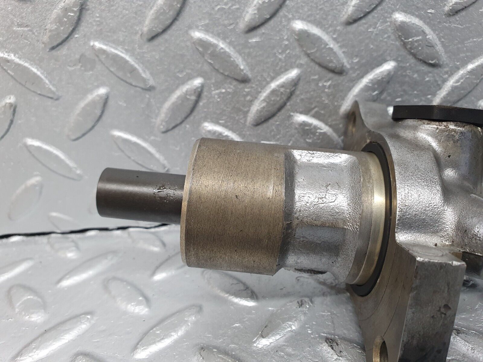 41060 Mercedes-Benz W126 300SE Brake Master Cylinder ATE