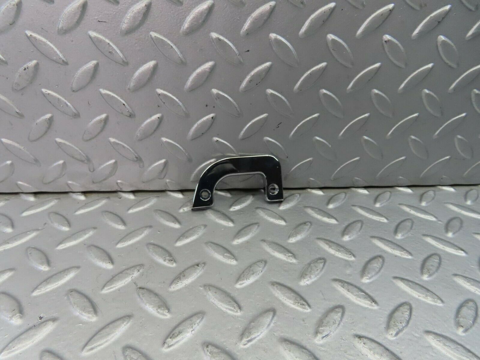 9068 Mercedes-Benz W115 Left Interior Chrome Door Latch Trim