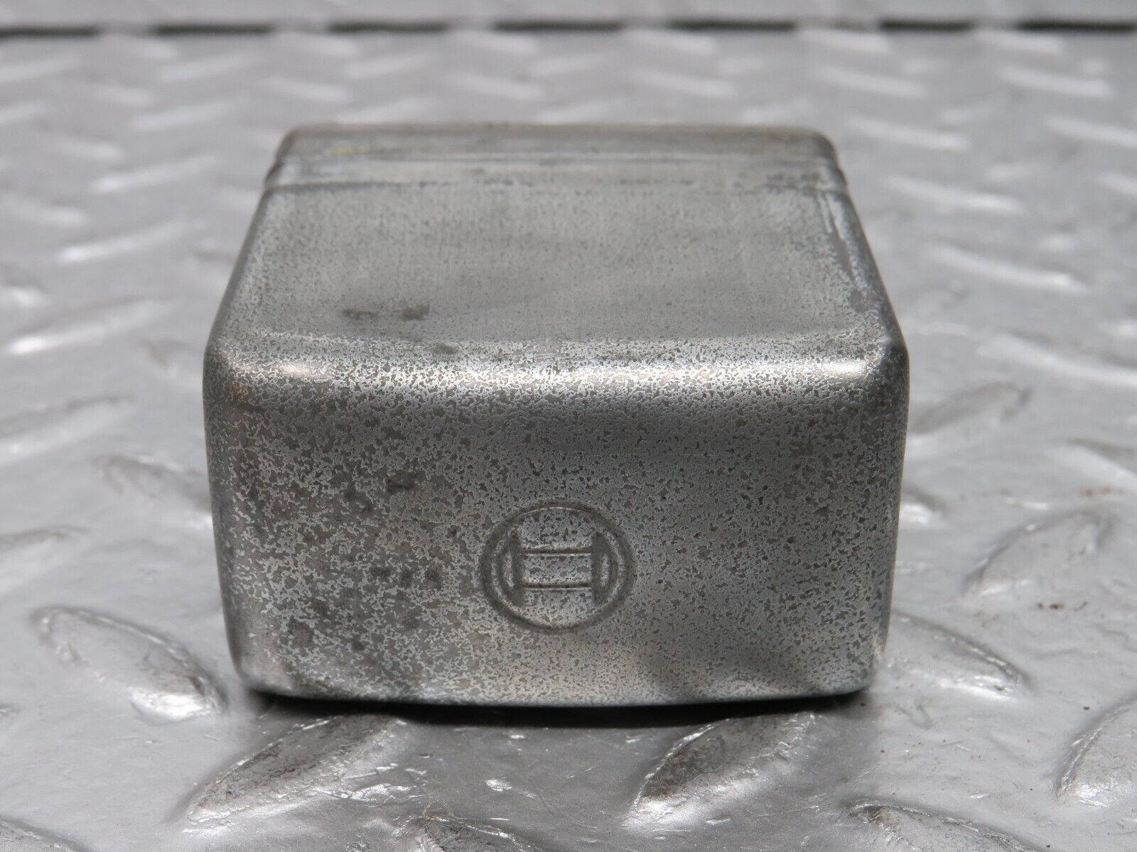 0680 Mercedes-Benz C107 350SLC Coupe Alternator Voltage Regulator Bosch 0190600009