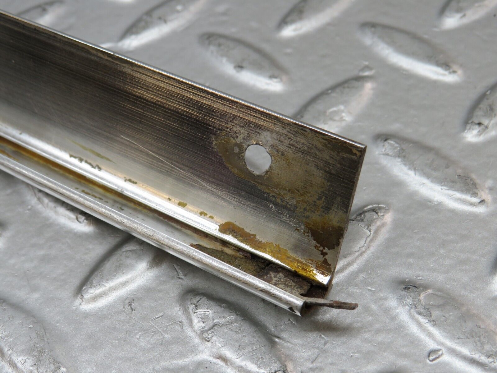 26403 Mercedes-Benz W116 450SE Roof Chrome Trim Right Side