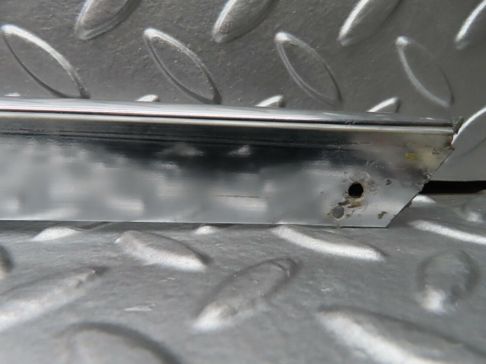 20467 Mercedes-Benz W114 280CE Coupe Roof Chrome Moulding Trim Right Side