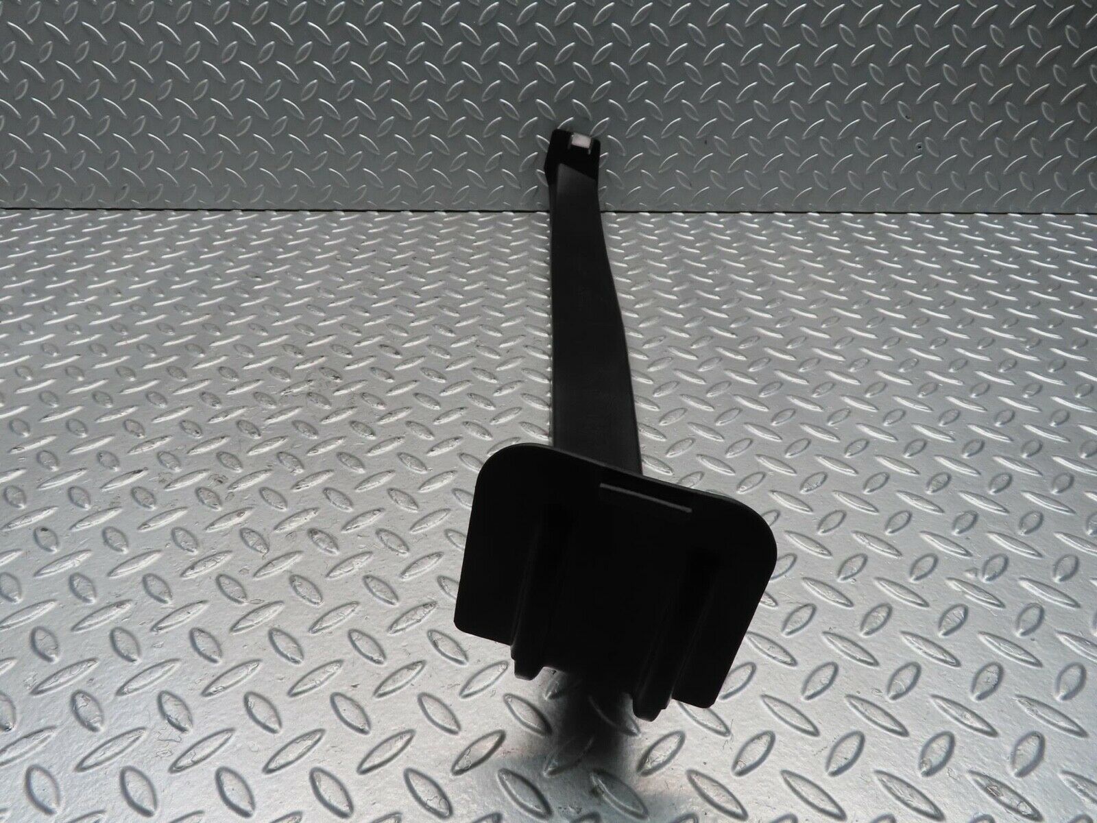 11400 Mercedes-Benz C123 230CE Coupe Cable Channel Cover Left 1238211136