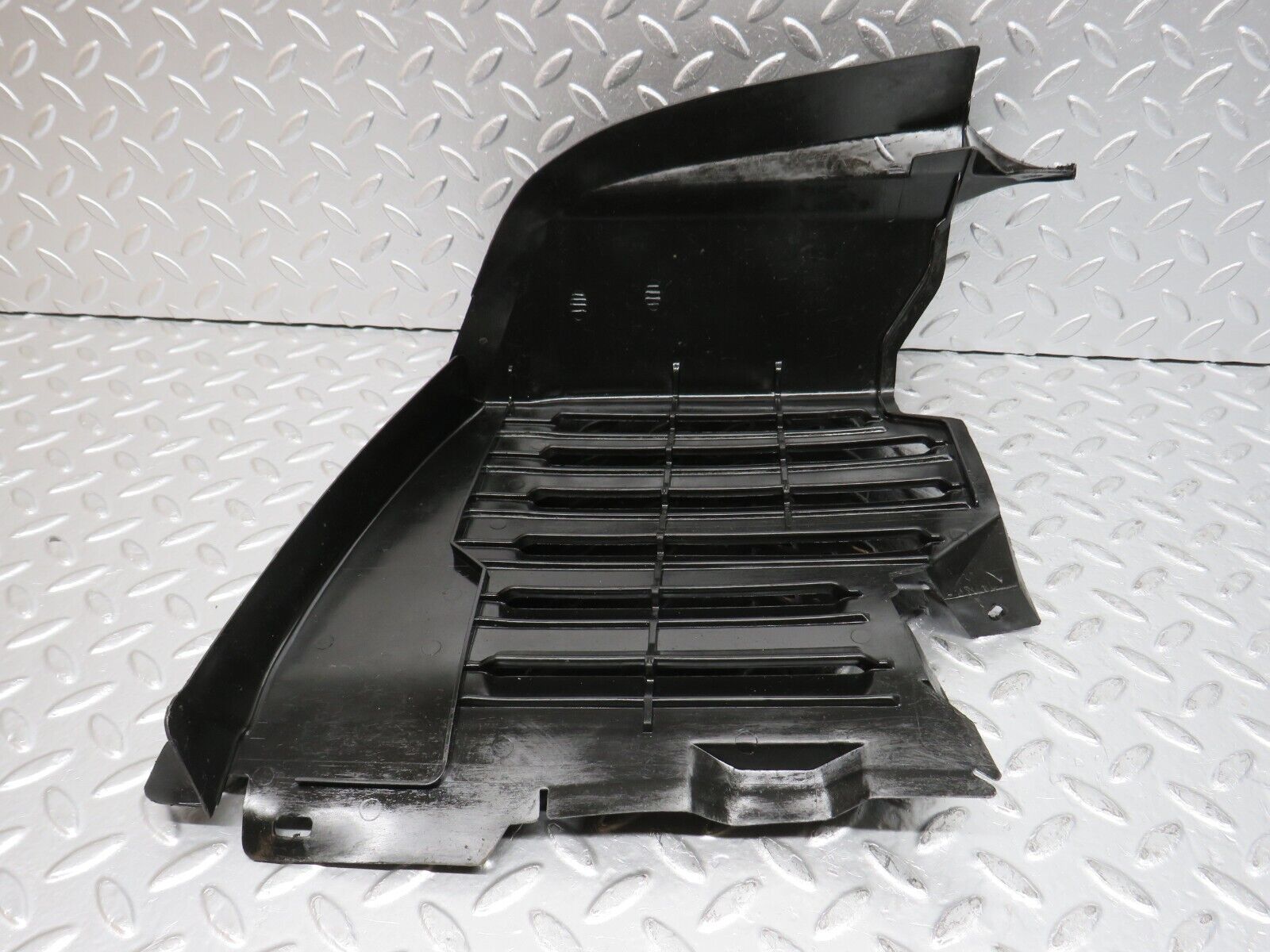 32362 Mercedes-Benz S124 300TE Wagon Mudguard Panel Left Side 1248840335