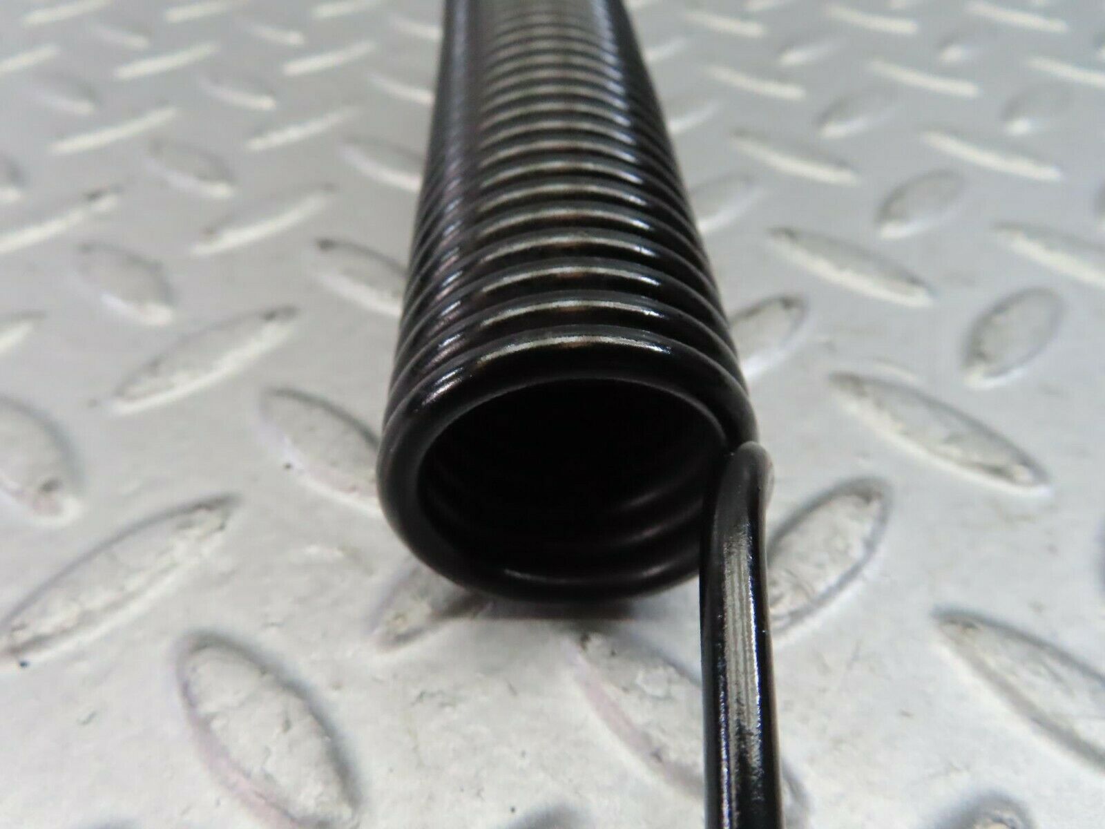 9691 Mercedes-Benz C123 280CE Coupe Trunk Lid Hinge Spring