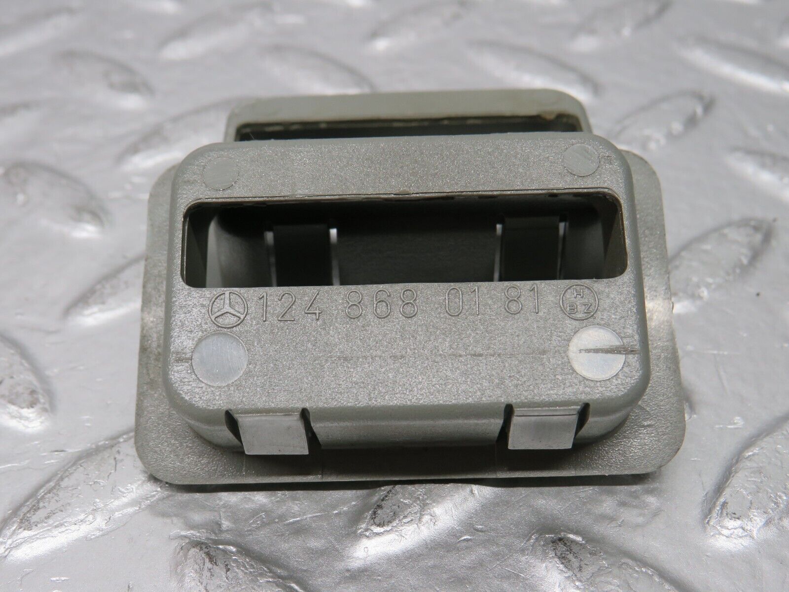 31388 Mercedes-Benz S124 220TE Wagon Trunk Roll Compartment Cover 1248680181