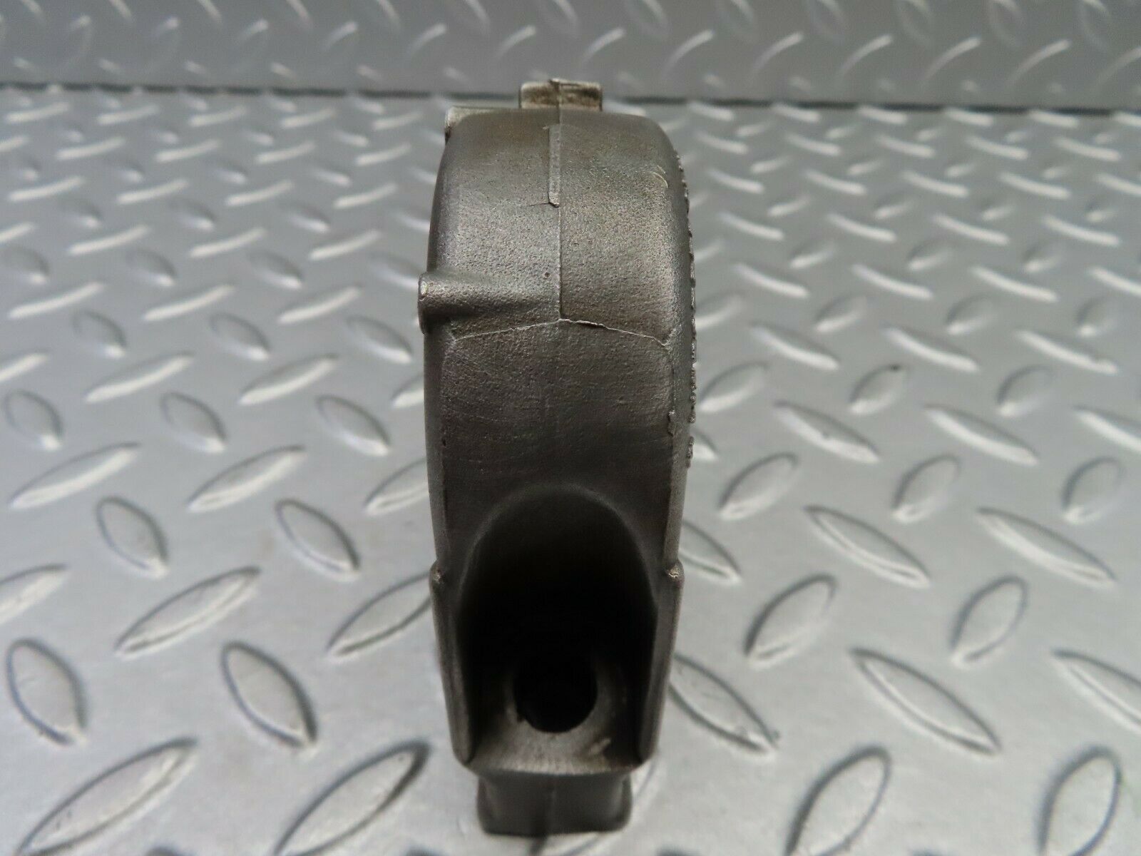 6275 Mercedes-Benz W126 380SE Camshaft Bearing Tower 1160514612