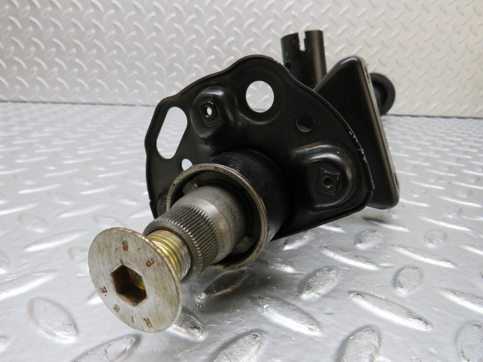 34117 Mercedes-Benz W124 260E Steering Column RHD