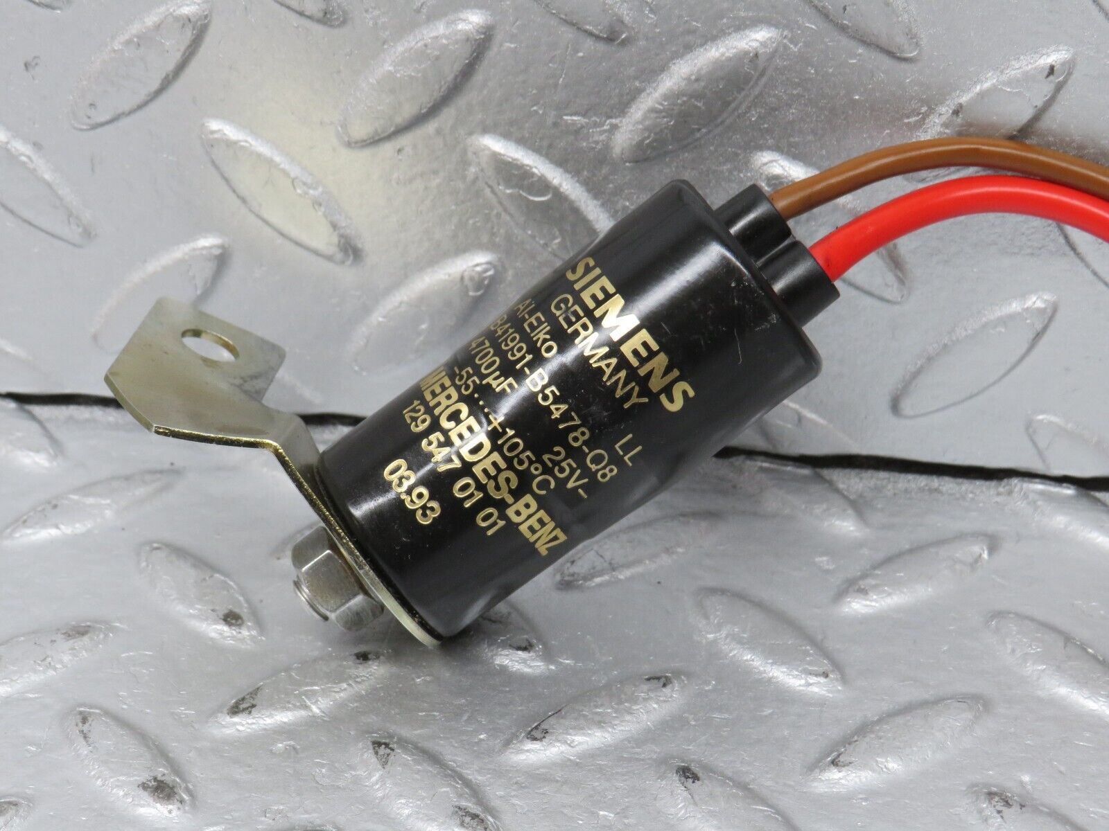 38418 Mercedes-Benz R129 280SL Coupe Condenser Relay 1295470101