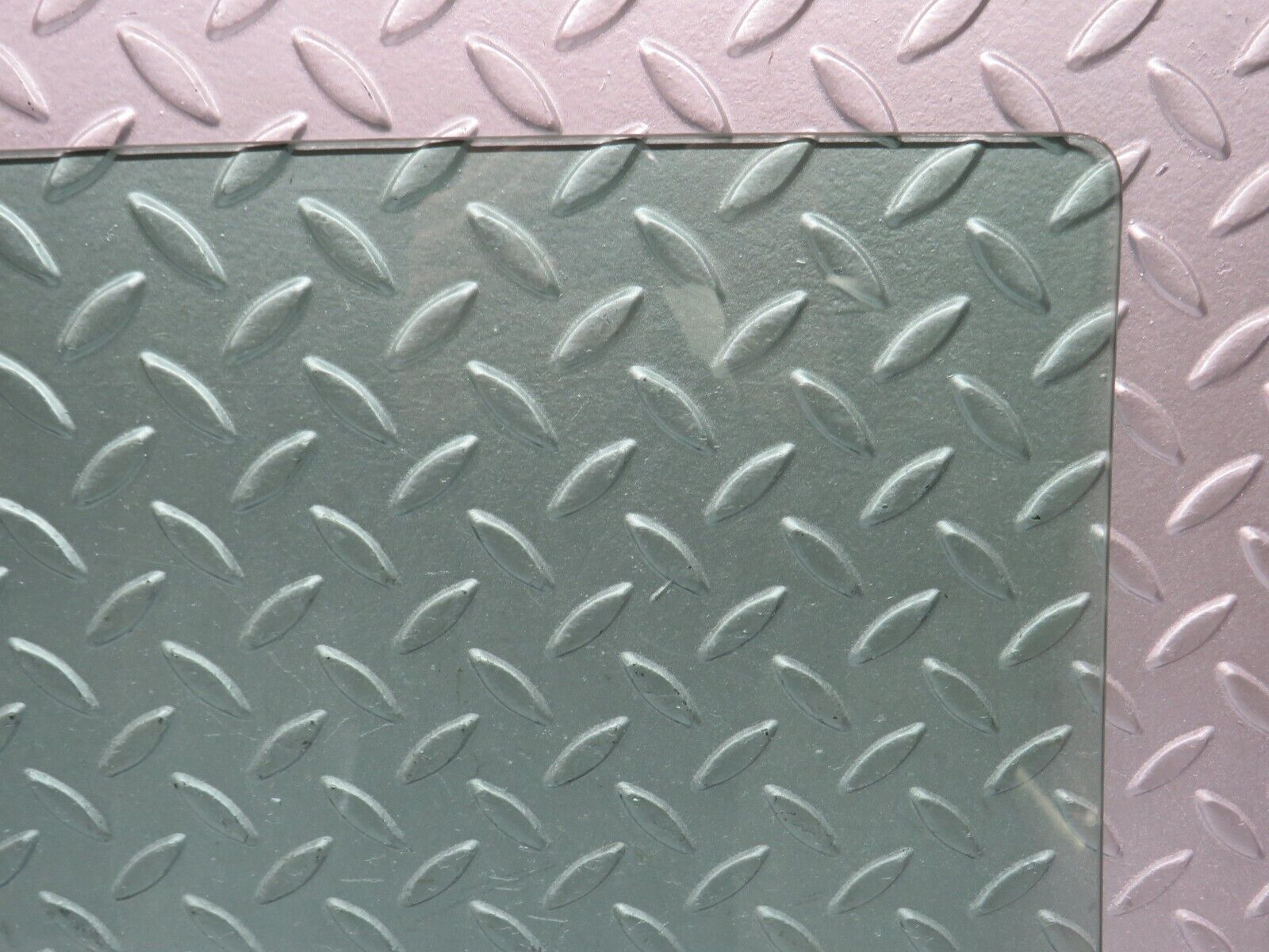 39071 Mercedes-Benz W201 190E 2.6L Rear Left Door Window Glass