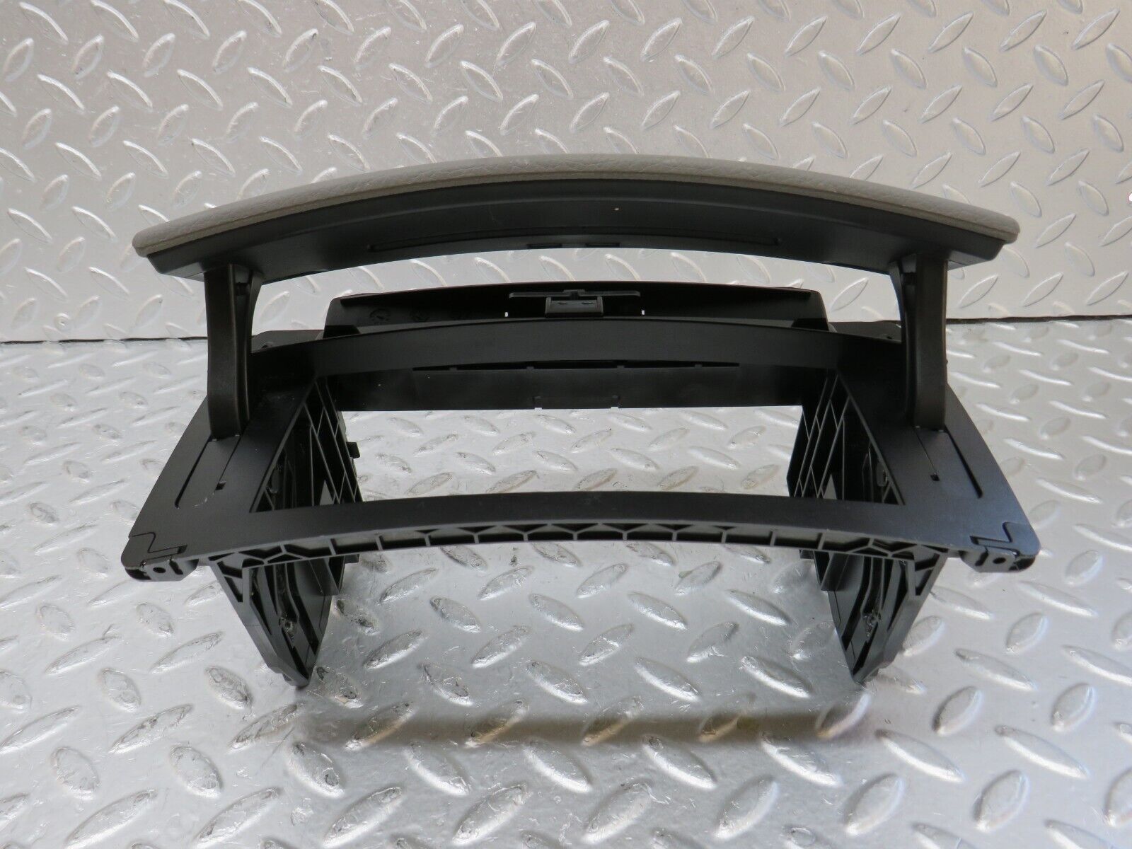 35194 Mercedes-Benz W221 Centre Console CD Player Cover 2216800834