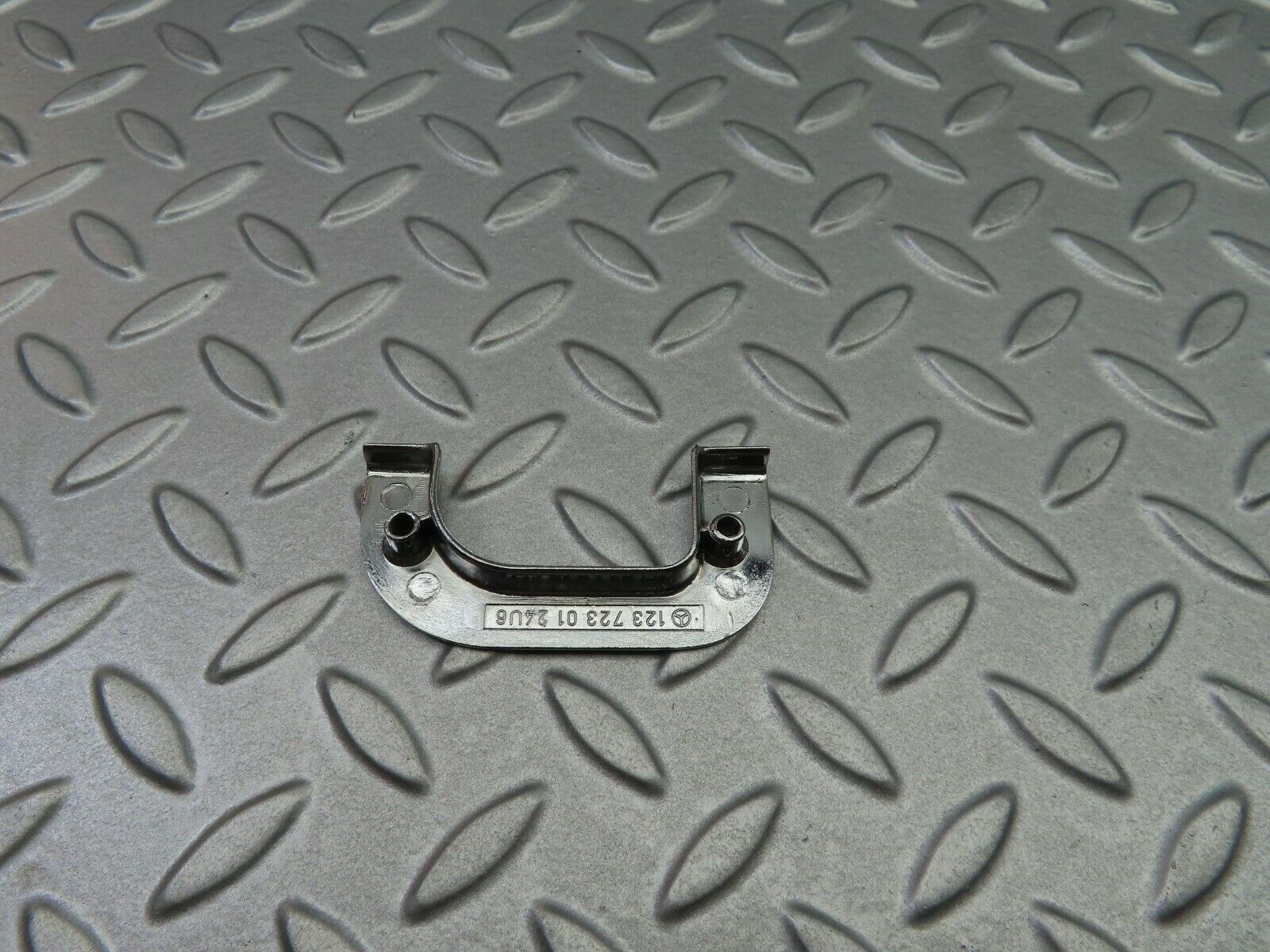 5841 Mercedes-Benz W123 200 Left Interior Chrome Door Latch Trim 1237230124