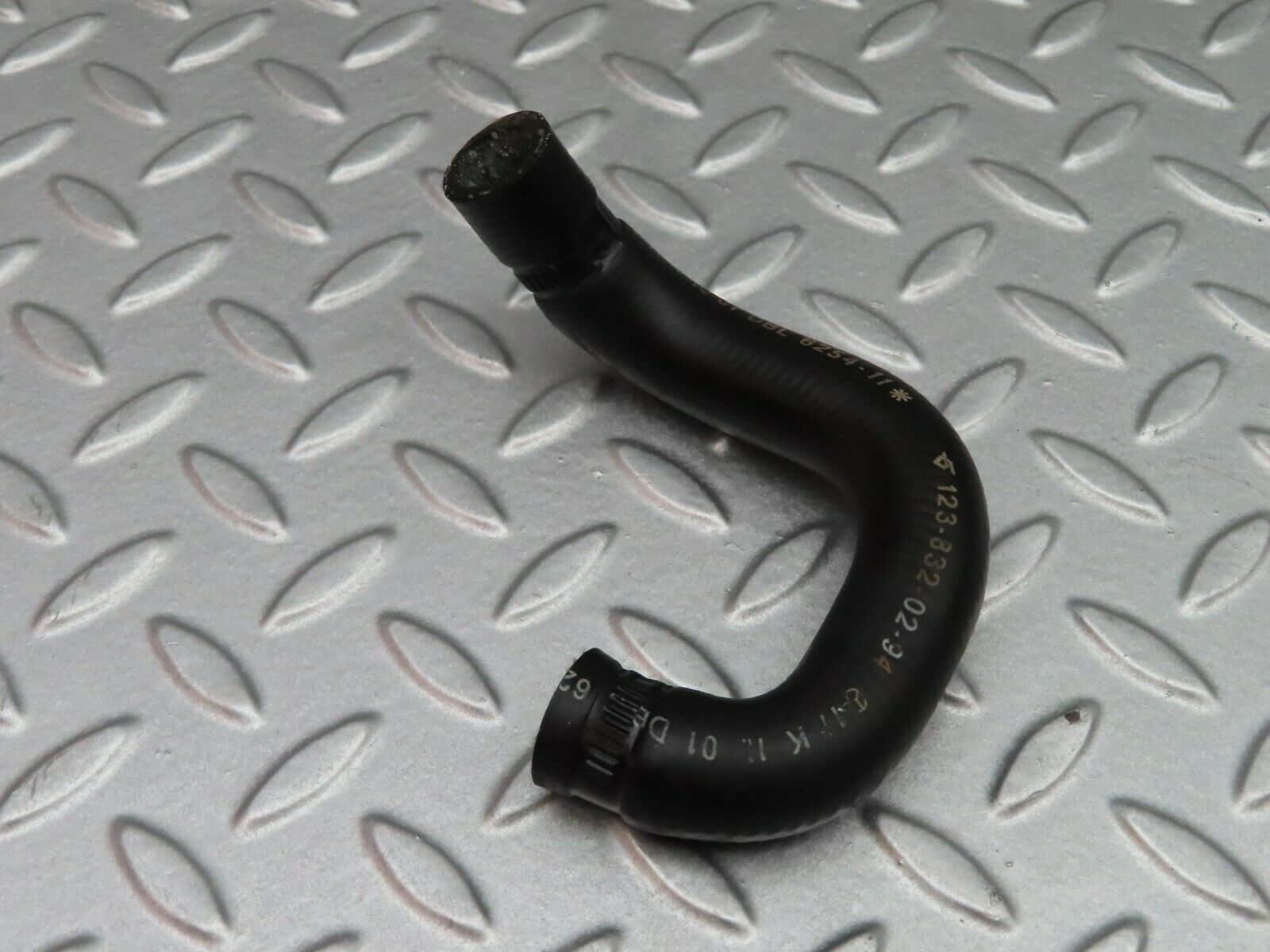 5701 Mercedes-Benz W123 200 Heater Valve Hose 1238320294