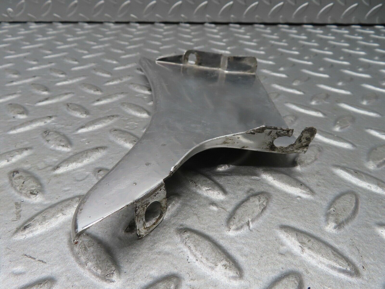 19000 Mercedes-Benz W121 190b Ponton Air Intake Chrome Cover Right Side