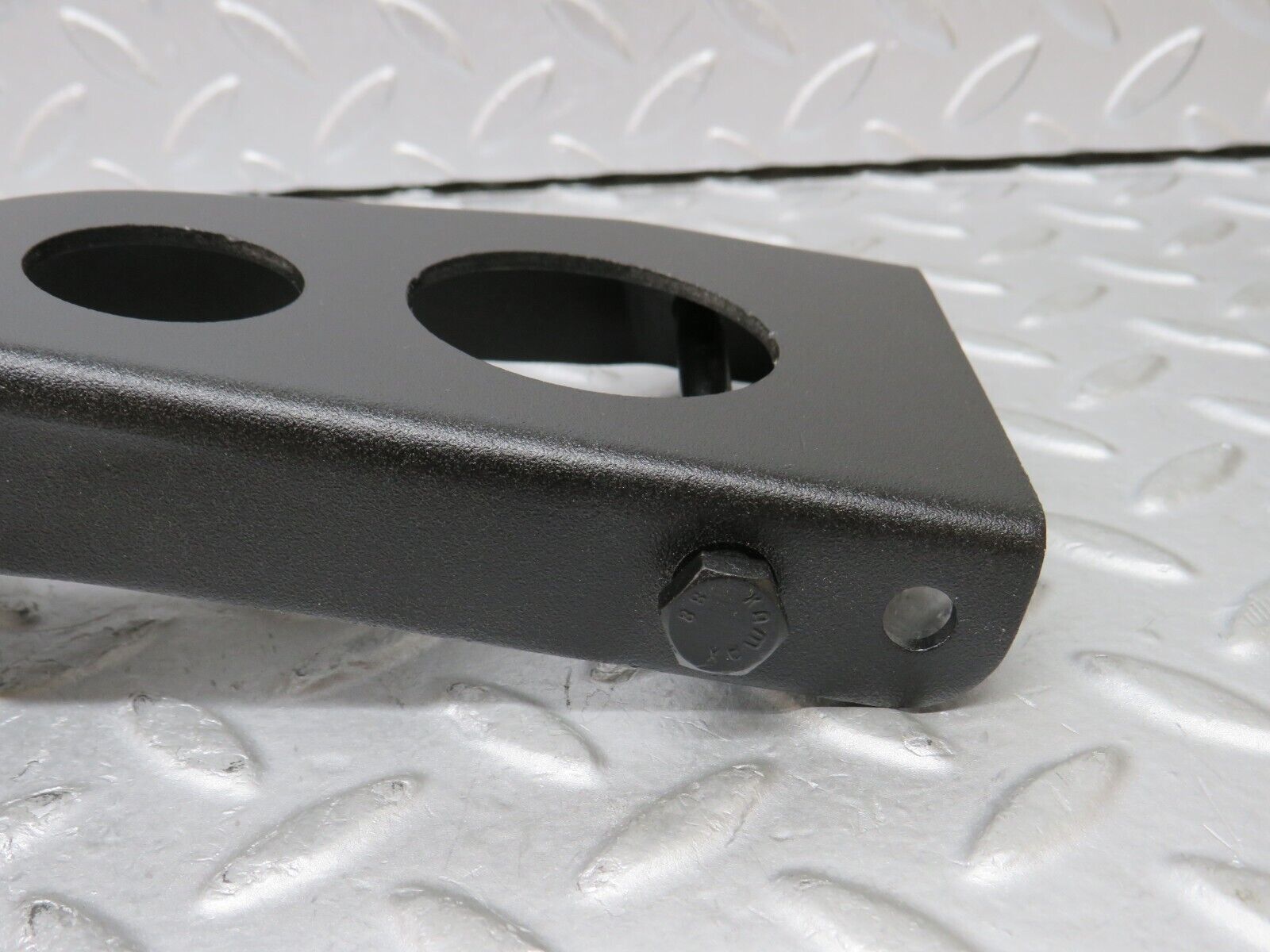 36349 Mercedes-Benz W126 420SE Alternator Generator Bracket