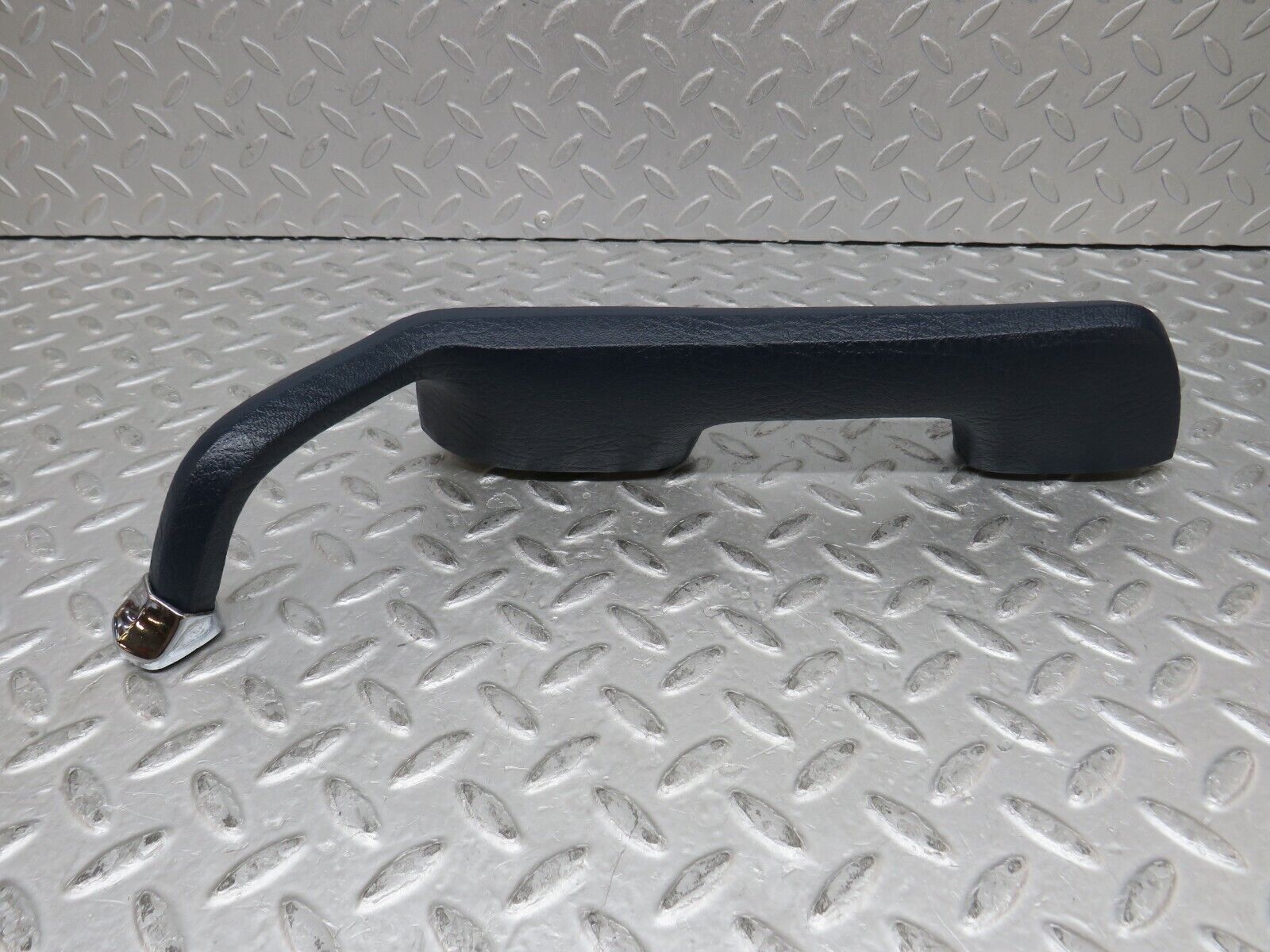 37302 Mercedes-Benz W109 300SEL Interior Door Handle Front Left Blue