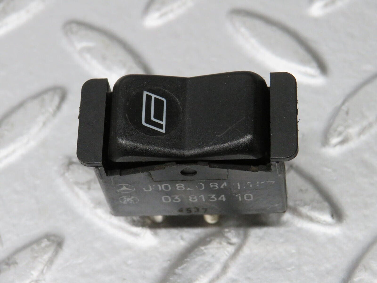 32209 Mercedes-Benz W123 230E Rear Right Electric Window Switch 000820 ...