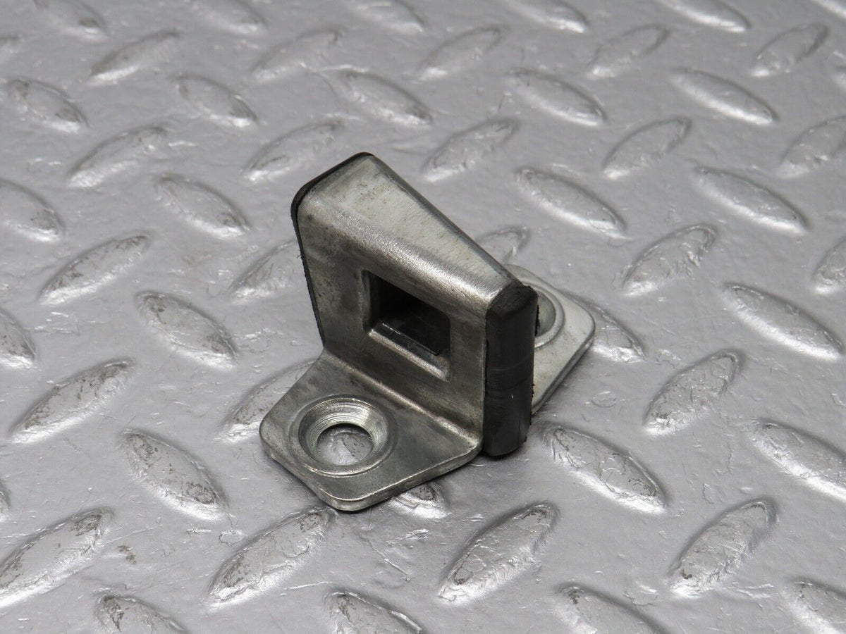 38860 MercedesBenz W201 190E Door Lock Latch Cannstatt Classic