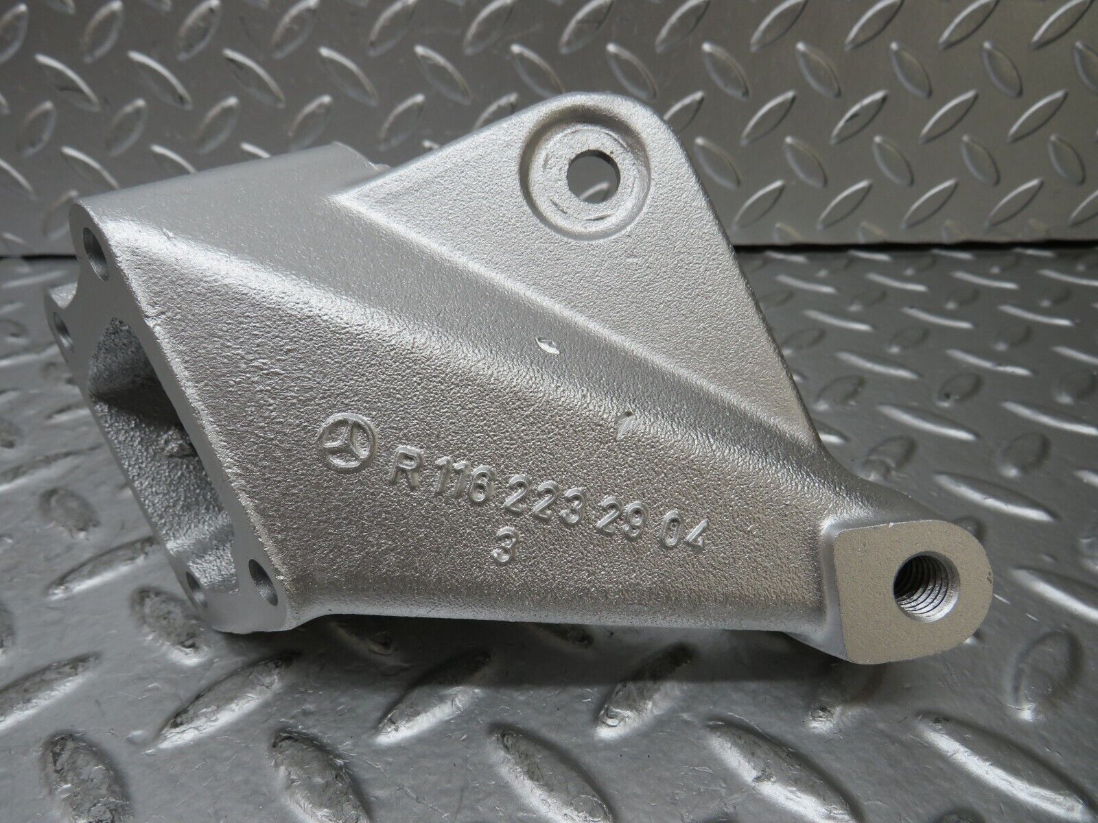 26237 Mercedes-Benz W116 450SE Engine Mount Bracket Left Side 1162232904