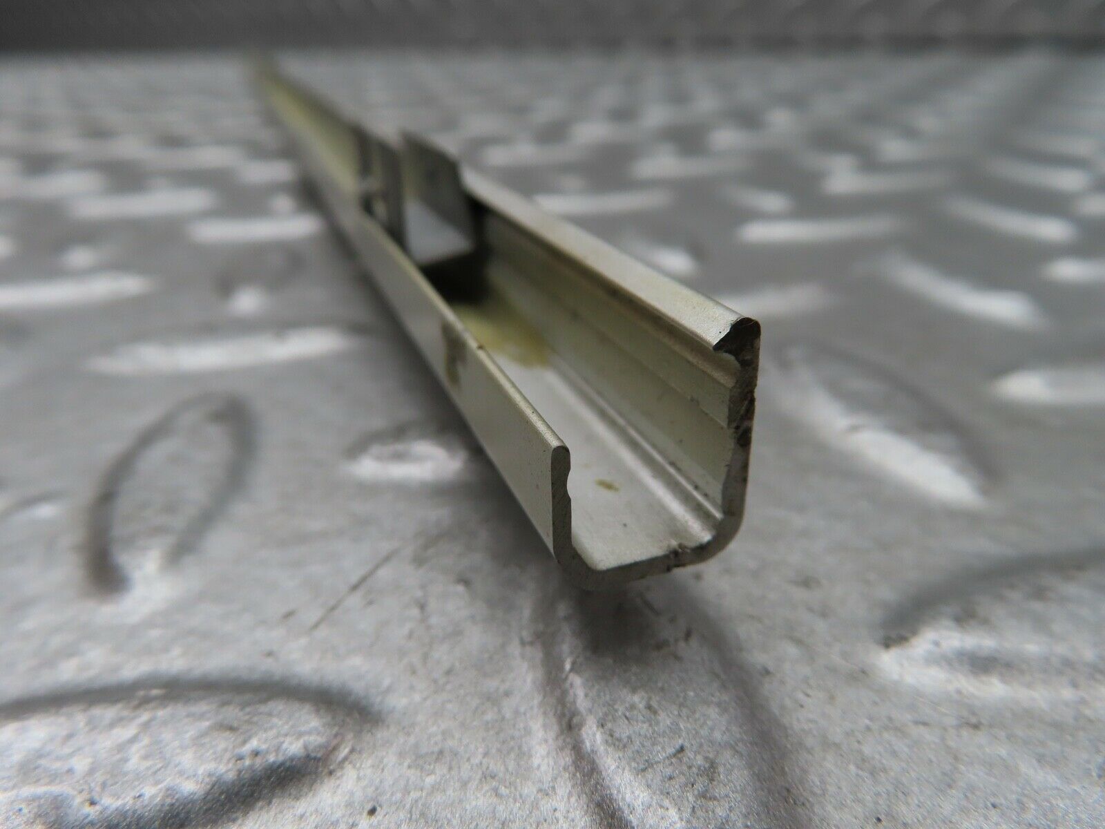 19533 Mercedes-Benz C140 CL420 Coupe Sunroof Chrome Trim