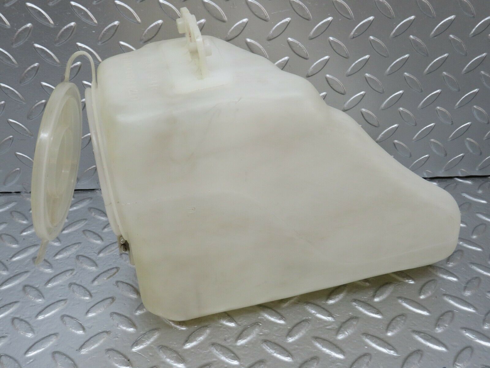 24380 Mercedes-Benz S124 220TE Windscreen Washer Fluid Reservoir 1248691020