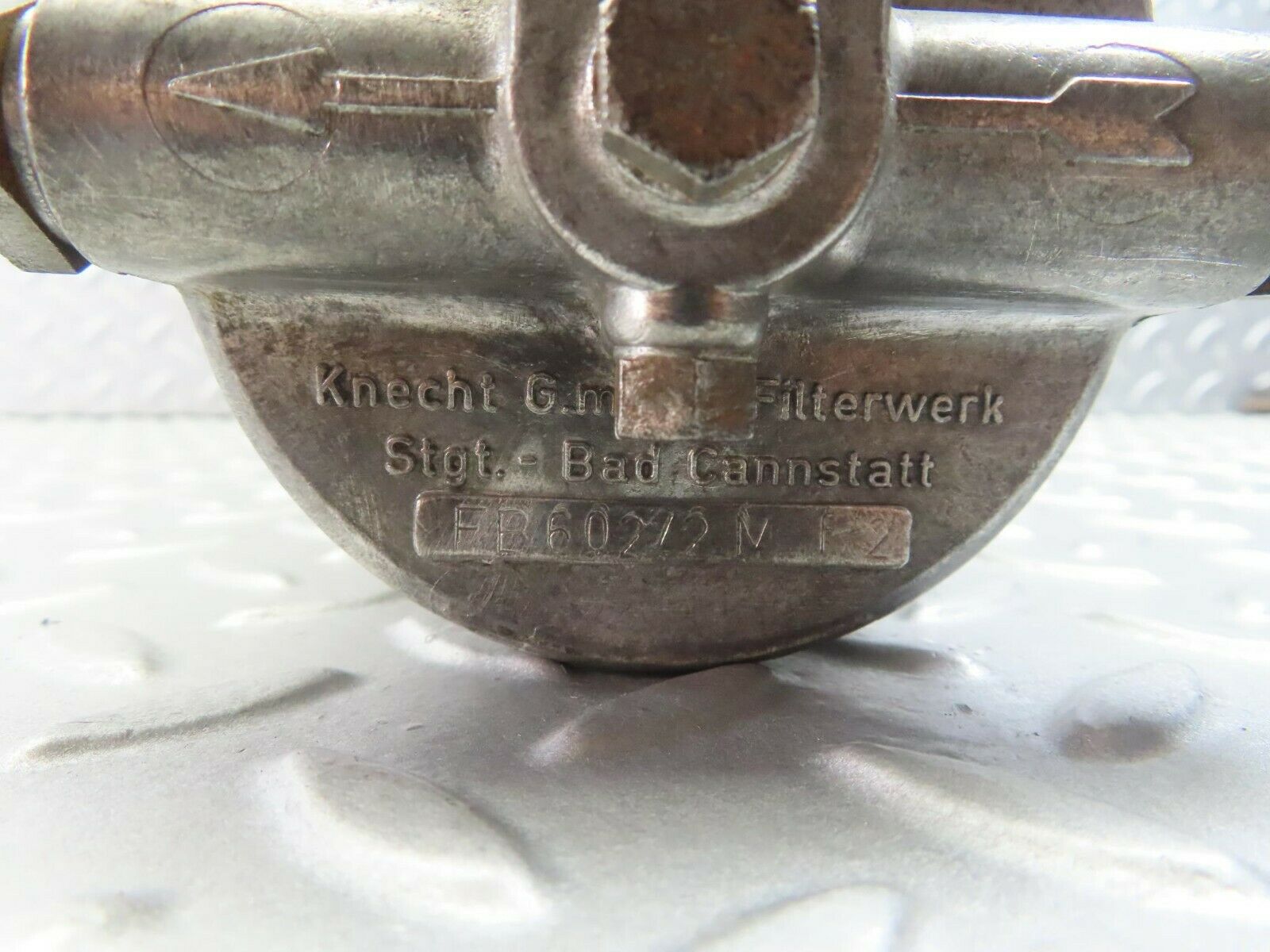 8308 Mercedes-Benz W109 Fuel Filter Knecht FB602