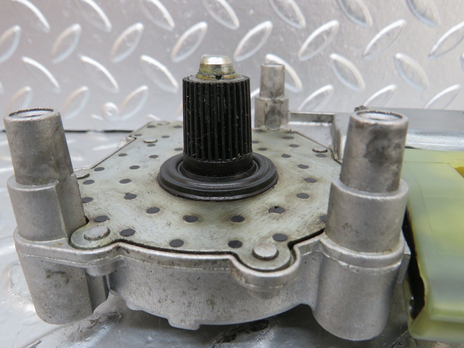 24713 Mercedes-Benz W140 S320 Window Regulator Motor Rear Left 1407300946