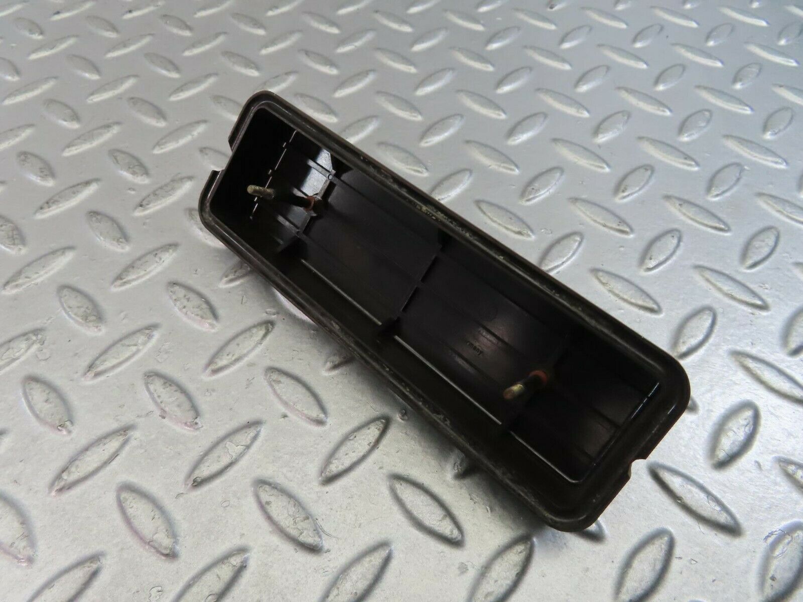 9037 Mercedes-Benz W115 Fuse Box Cover Lid