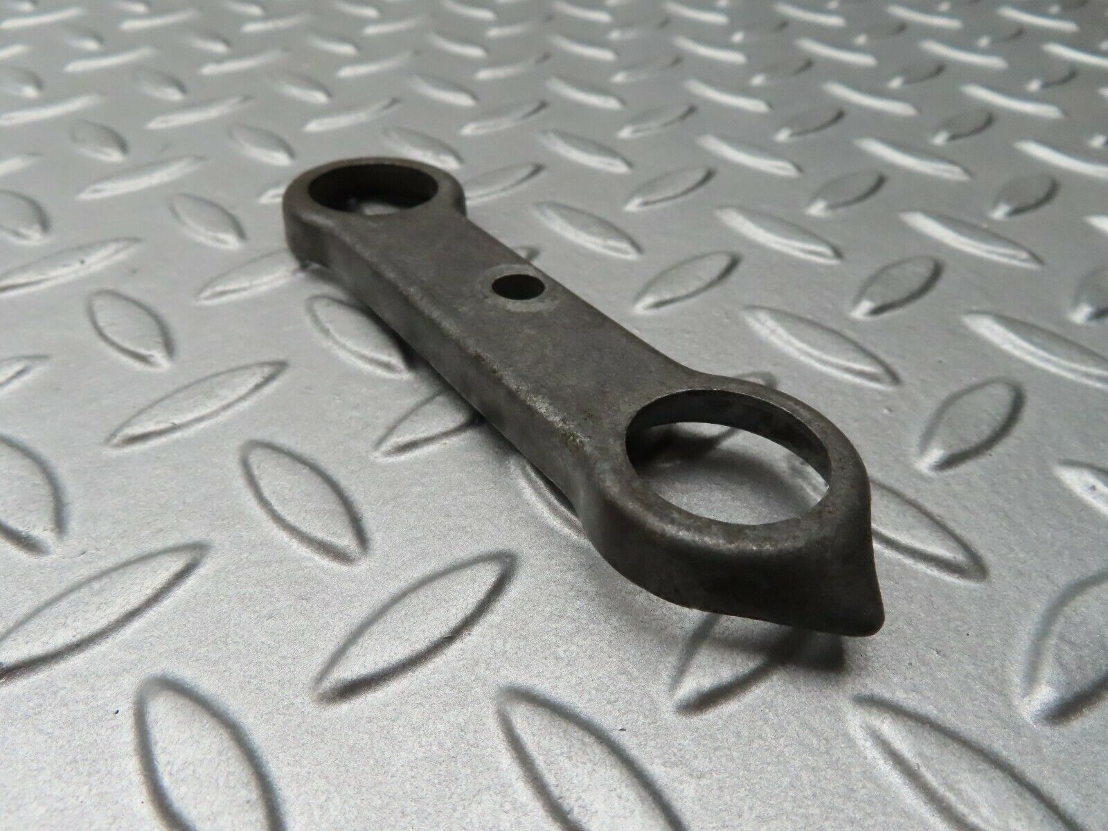 4741 Mercedes-Benz W114 280CE Coupe Fuel Injector Bracket 1300780341