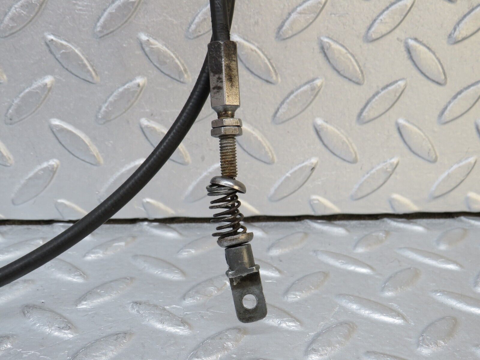 37541 Mercedes-Benz W109 300SEL Heater Hose Pipe 1098310494