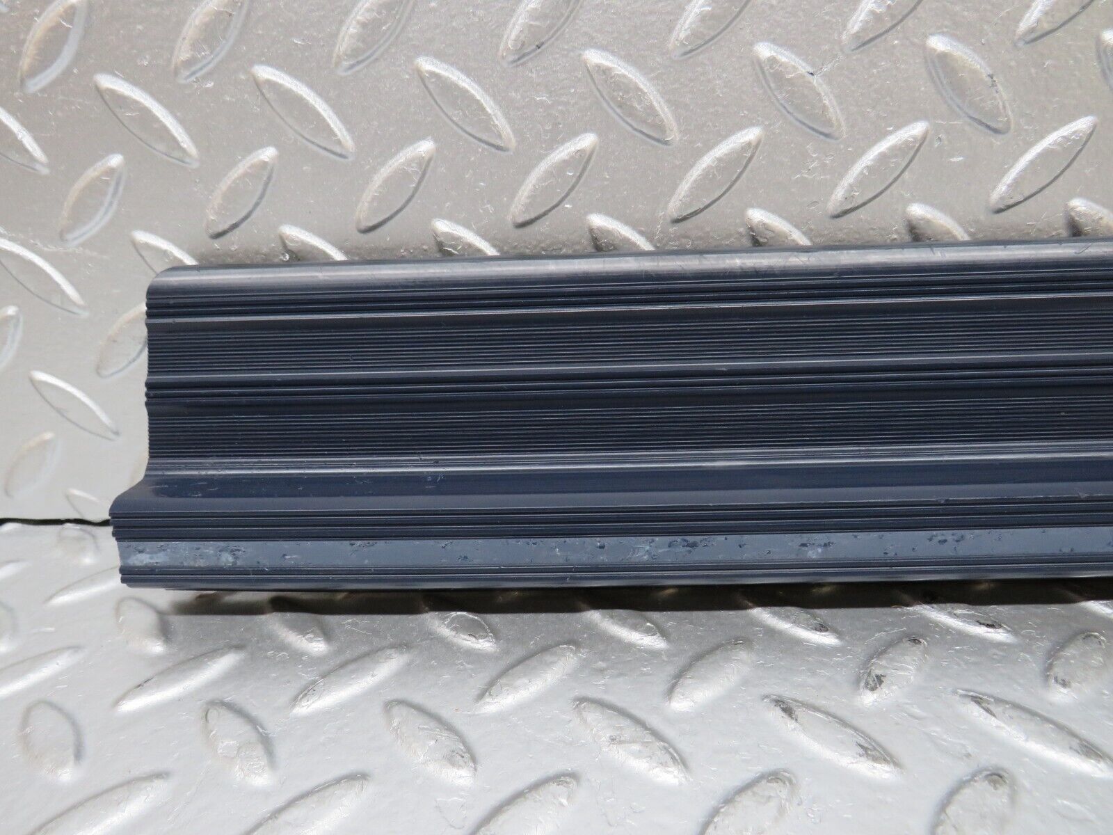 31961 Mercedes-Benz W123 230E Rear Left Door Sill Trim Blue