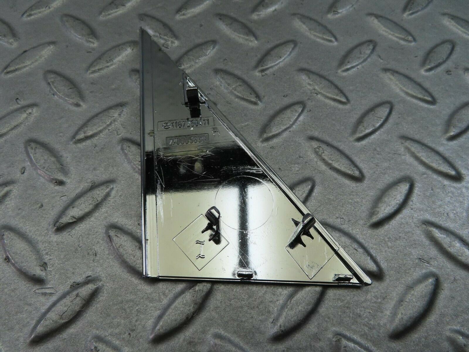 8156 Mercedes-Benz W116 Mirror Chrome Cover Right 1167250411