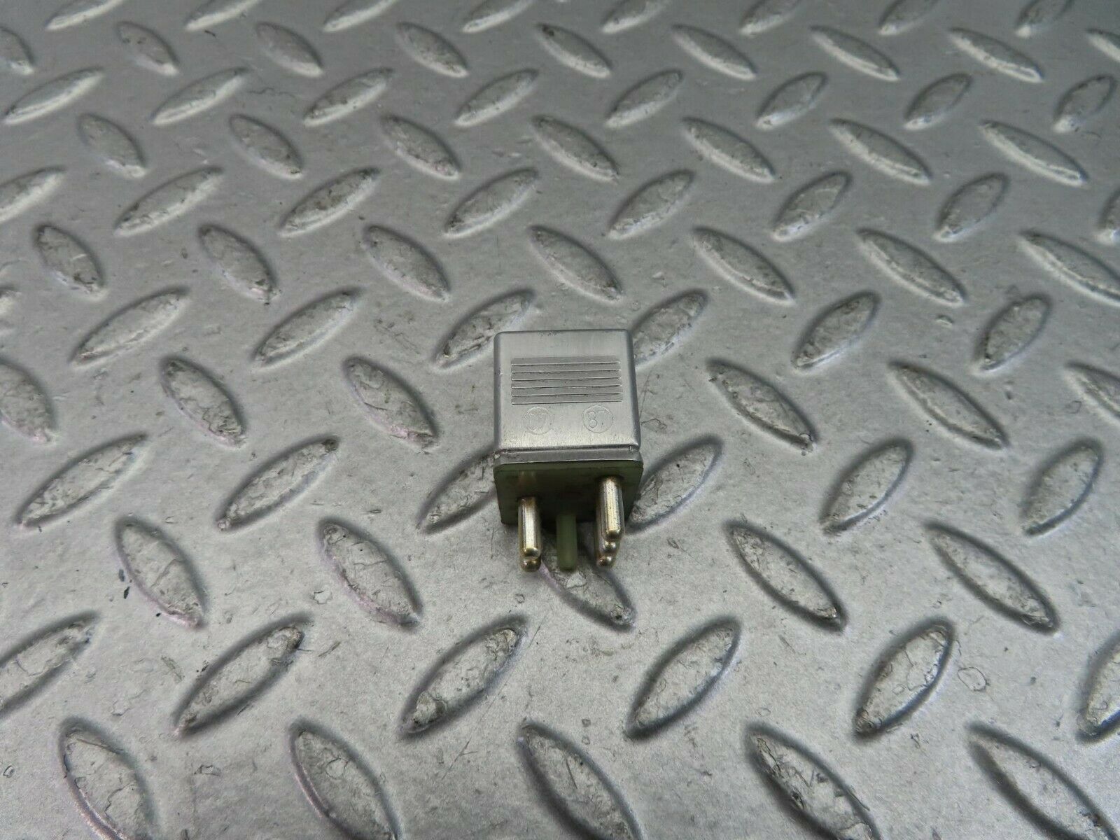 9424 Mercedes-Benz C124 300CE Coupe Multi Purpose Relay 0015420219