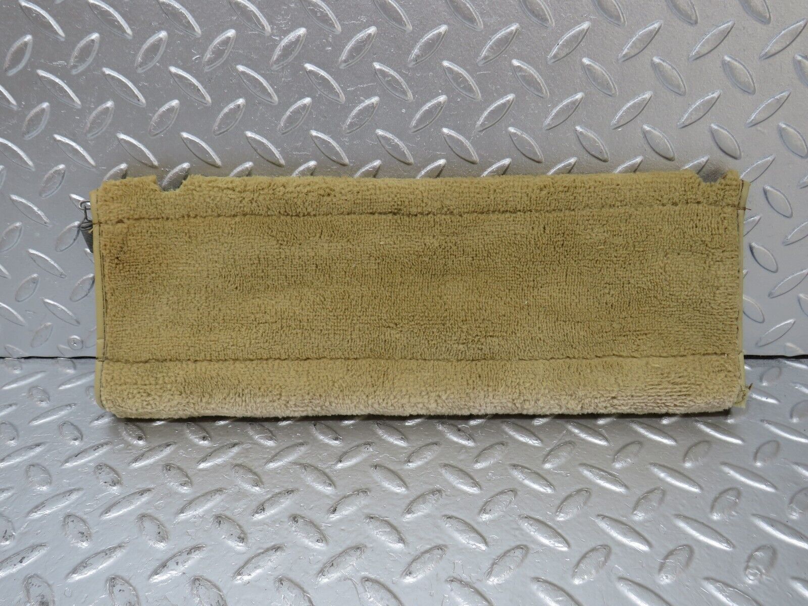 34450 Mercedes-Benz C126 380SEC Front Right Seat Under Cover Beige