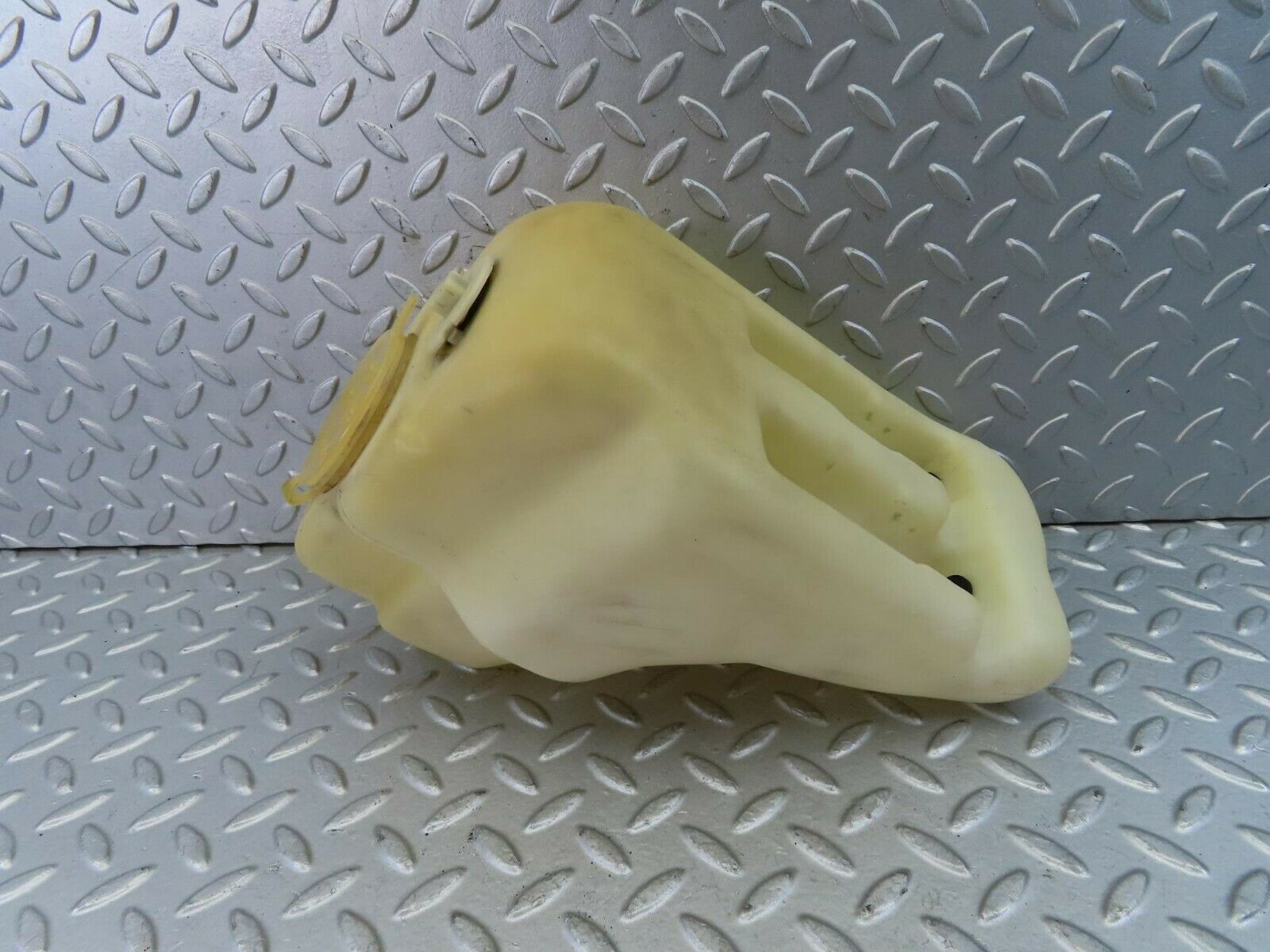 9290 Mercedes-Benz C124 300CE Coupe Windscreen Washer Fluid Tank 1248690520