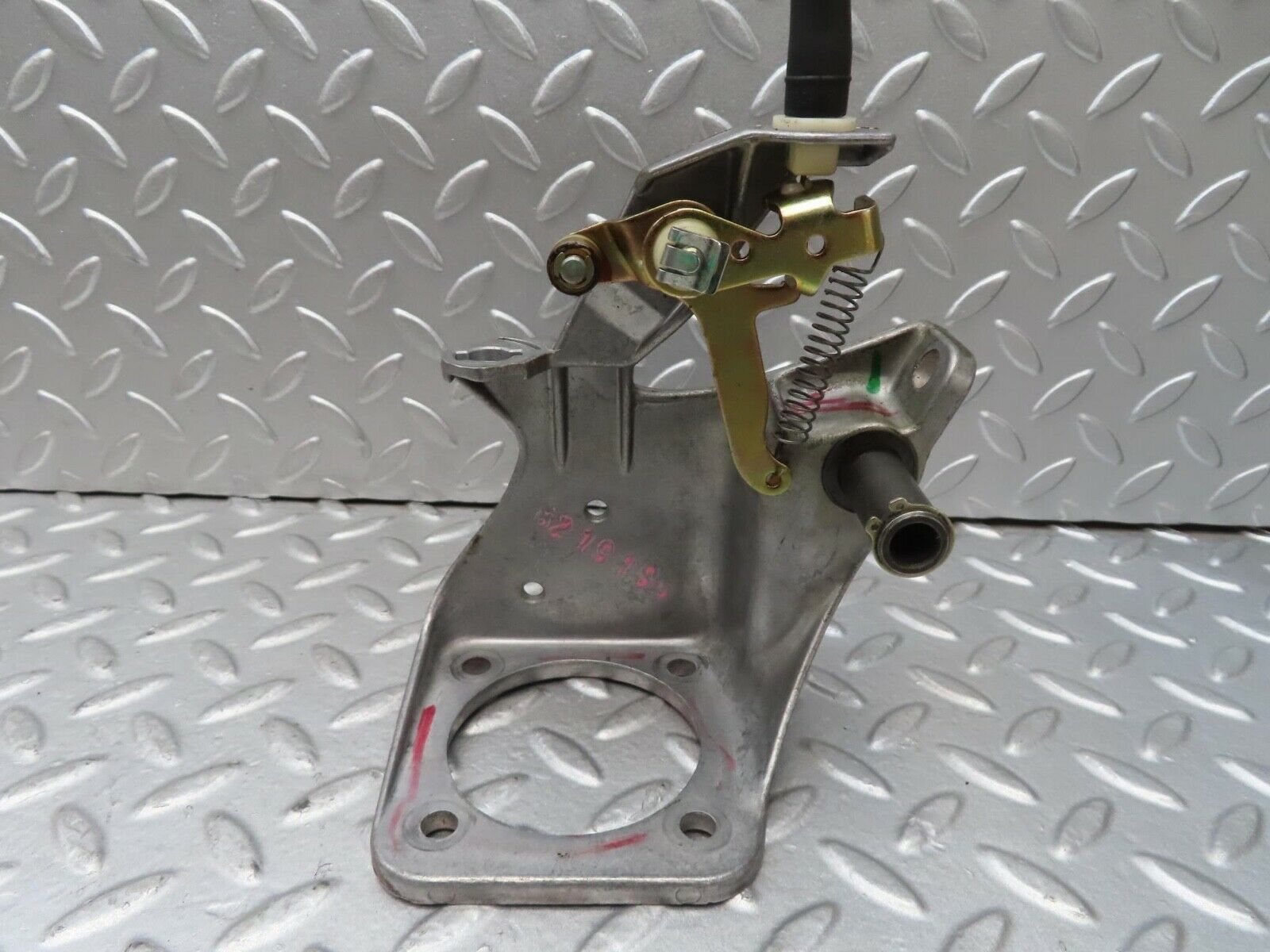 14692 Mercedes-Benz W201 190E Brake Pedal Bracket 1242900919