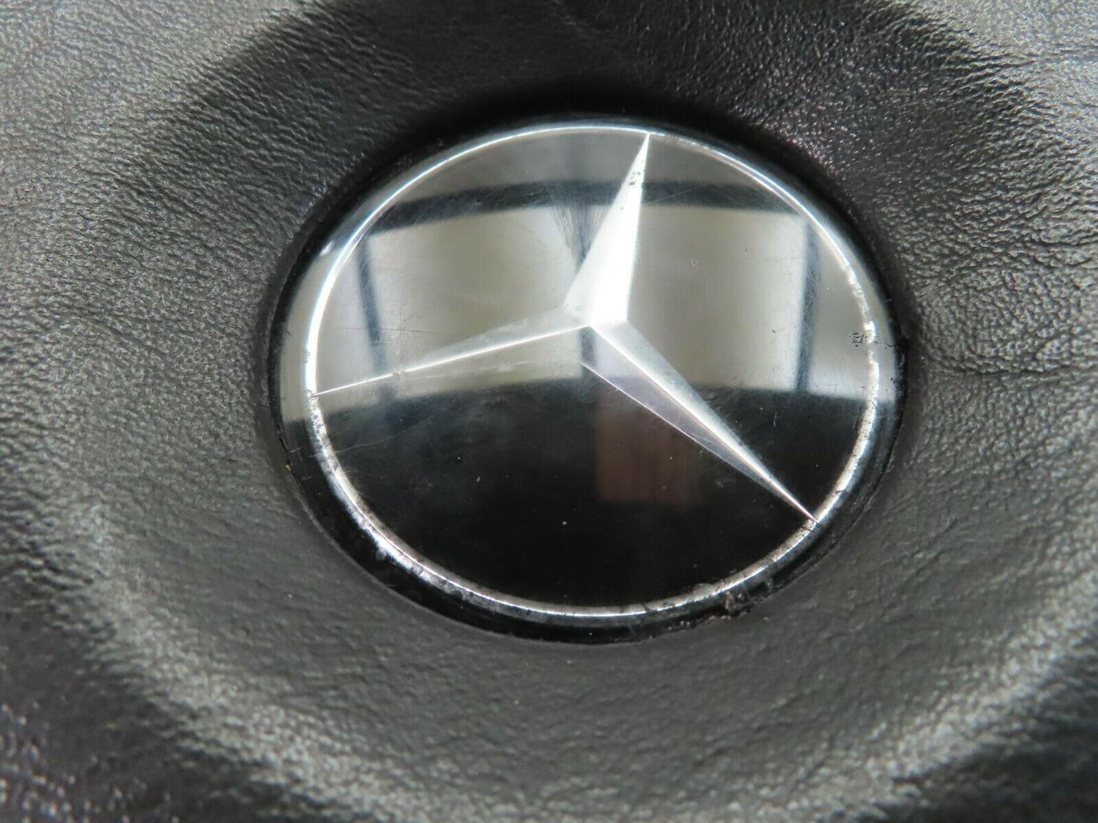 9562 Mercedes-Benz C123 280CE Coupe Steering Wheel 1264640017