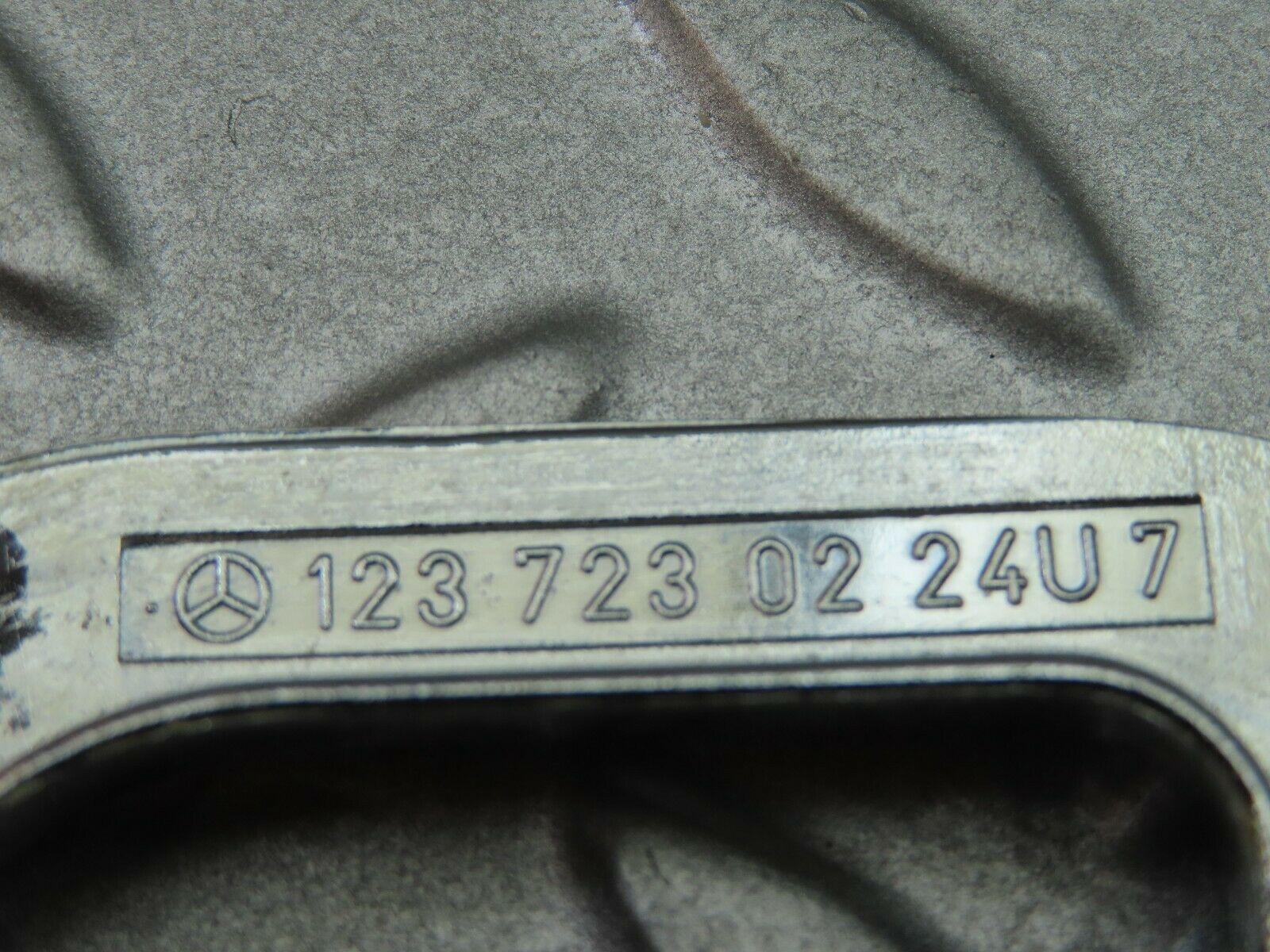 6072 Mercedes-Benz W126 380SE Right Interior Chrome Door Latch Trim 1237230224