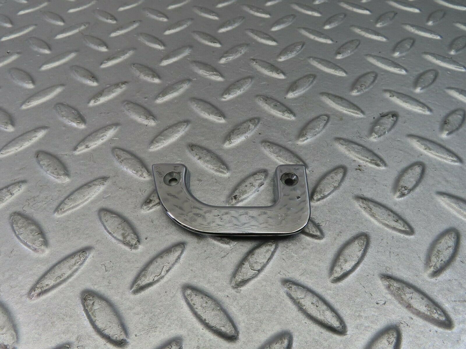 9056 Mercedes-Benz W115 Right Interior Chrome Door Latch Trim