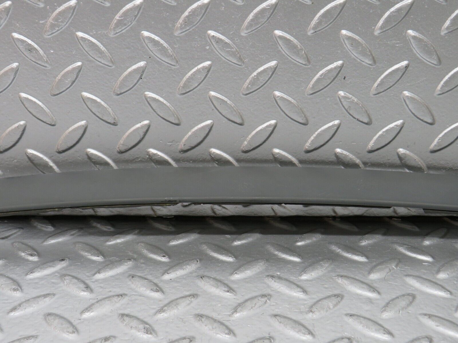 25164 Mercedes-Benz W201 190D Windscreen Lower Moulding Trim Left