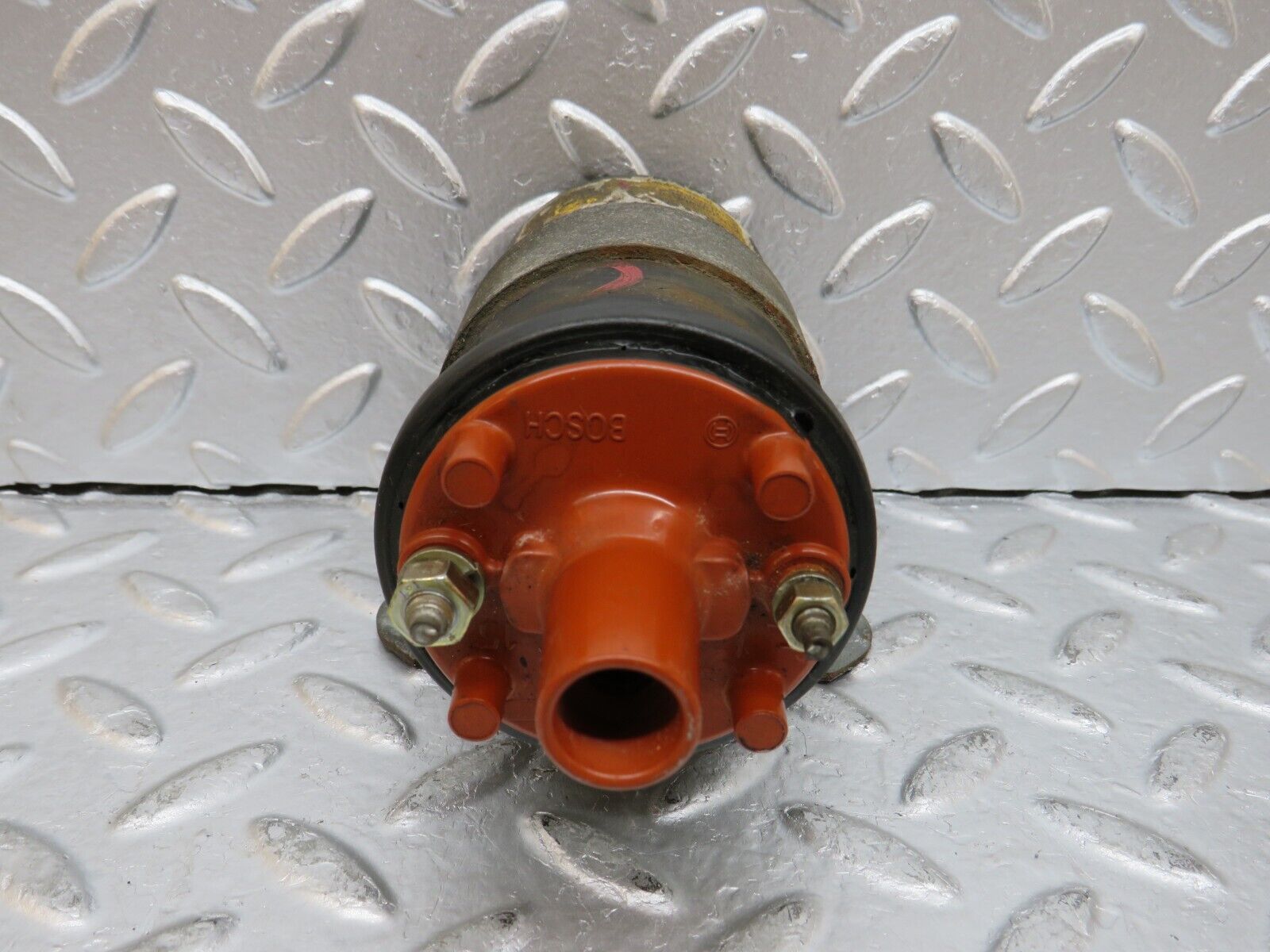 29355 Mercedes-Benz W124 230E Ignition Coil Bosch 0001584003 0221118307