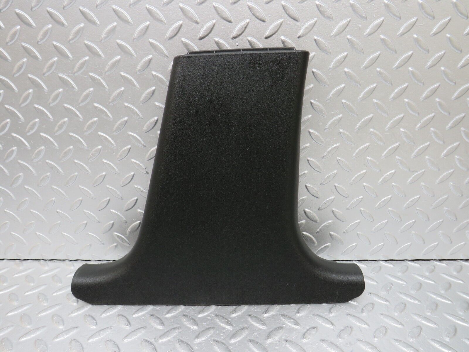 34798 Mercedes-Benz W210 320E B Pillar Bottom Cover Right 2106902230 210692022