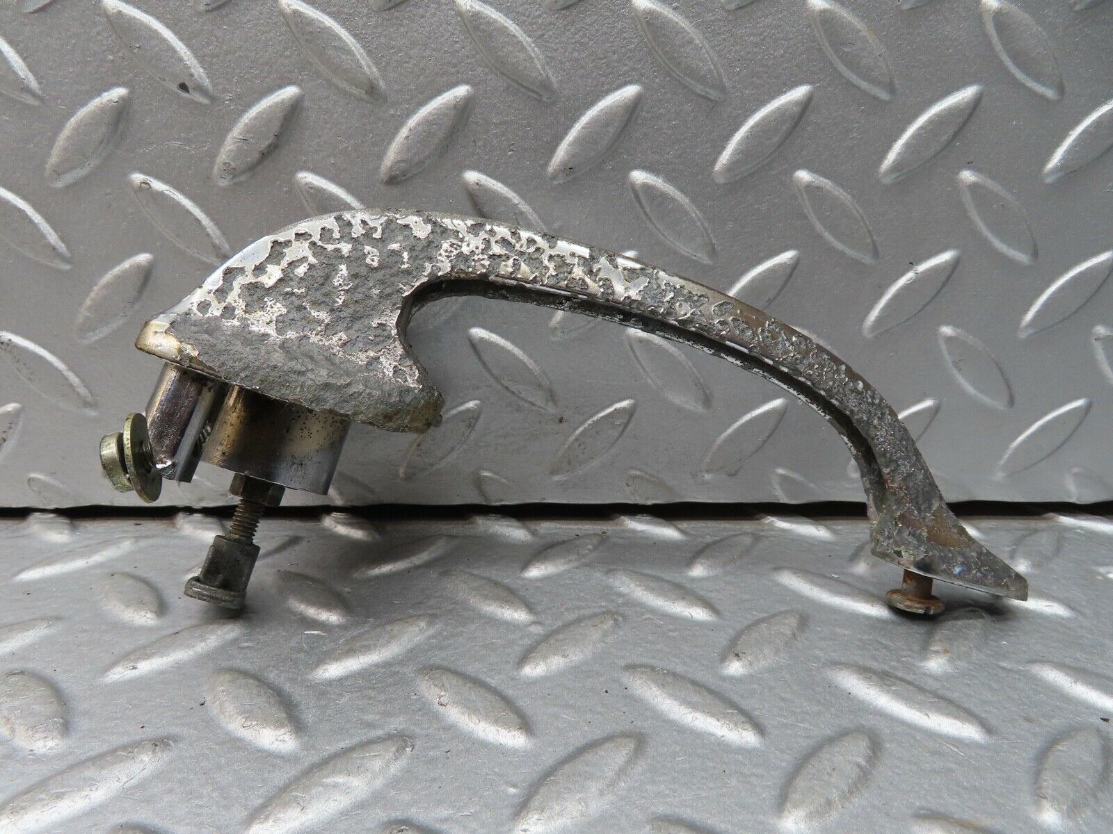 18778 Mercedes-Benz W120 W121 Ponton Exterior Chrome Door Handle Left Side