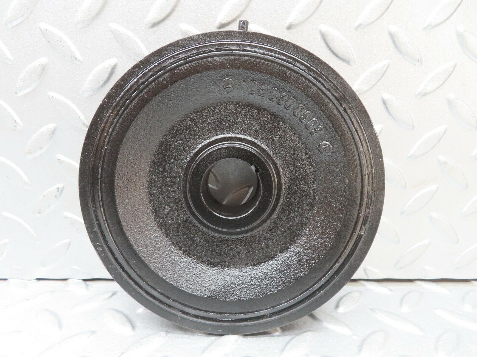 13625 Mercedes-Benz W123 200 Crankshaft Vibration Damper Pulley 1020300503