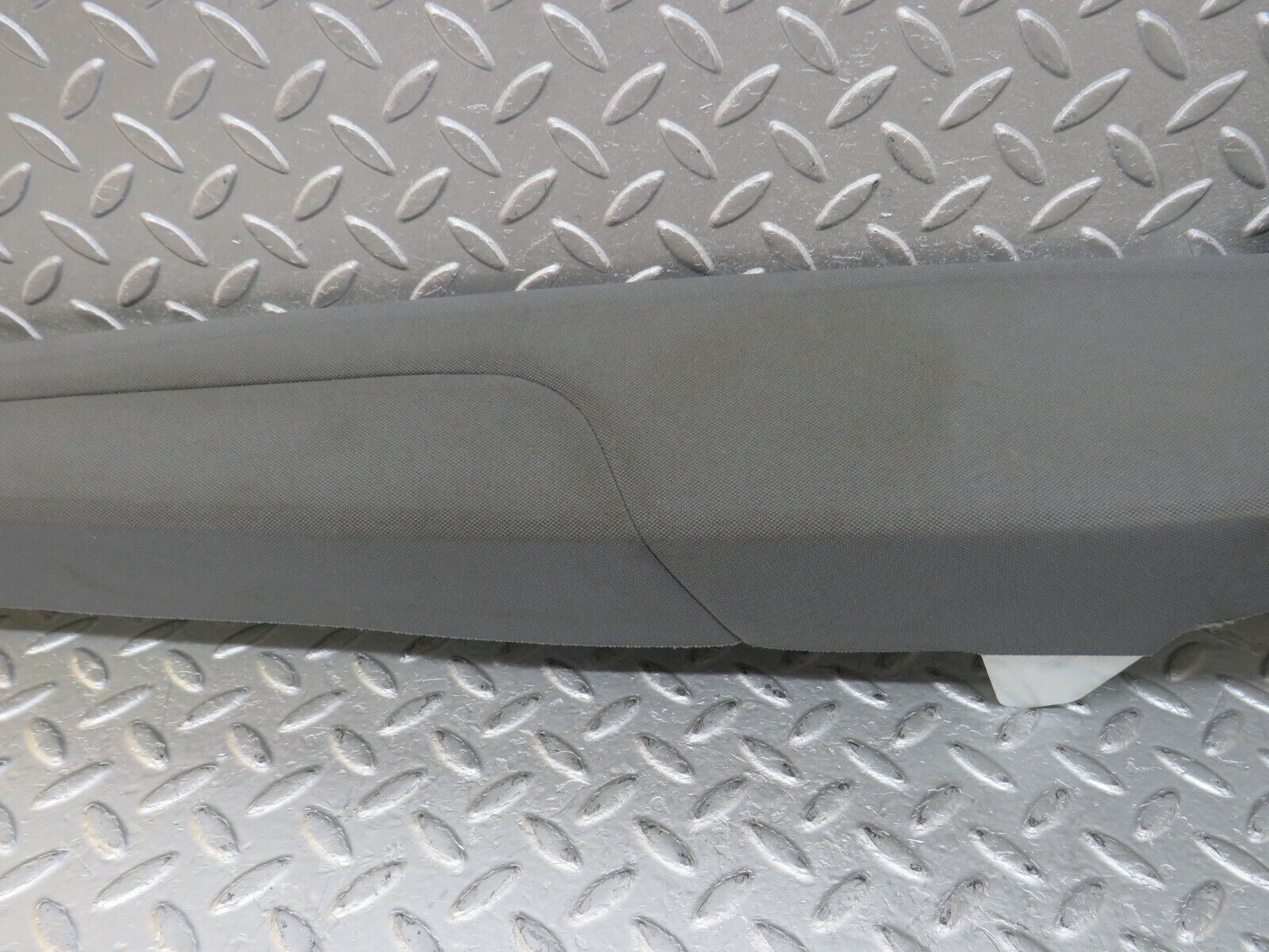 35122 Mercedes-Benz W221 C Pillar Cover Grey Left Side 2216900725