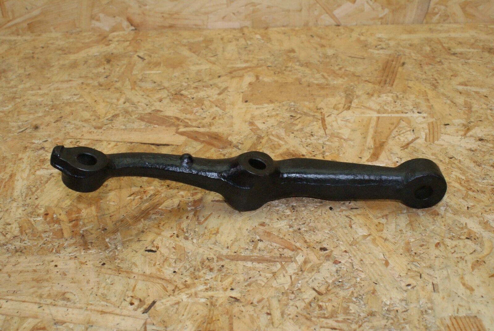 2414 Mercedes-Benz W123 280E Front Axle Steering Arm Right Side