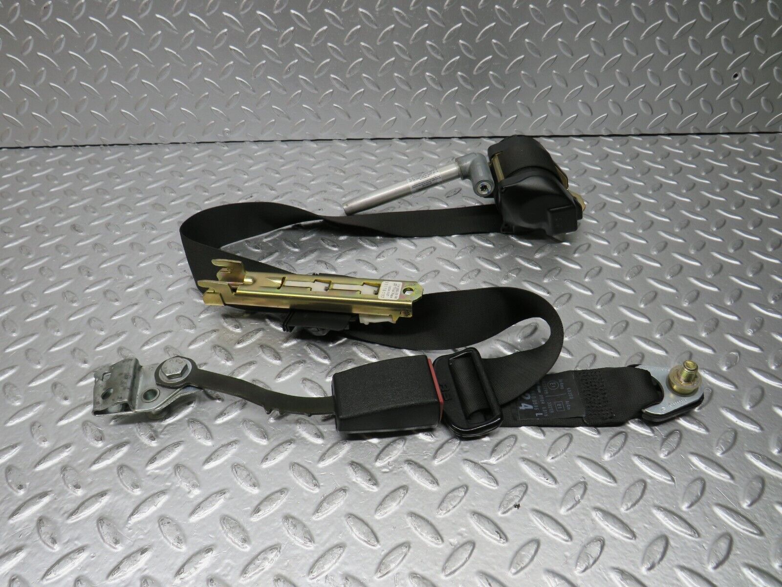 30559 Mercedes-Benz W124 230E Front Left Seat Belt With Buckle 1248600586